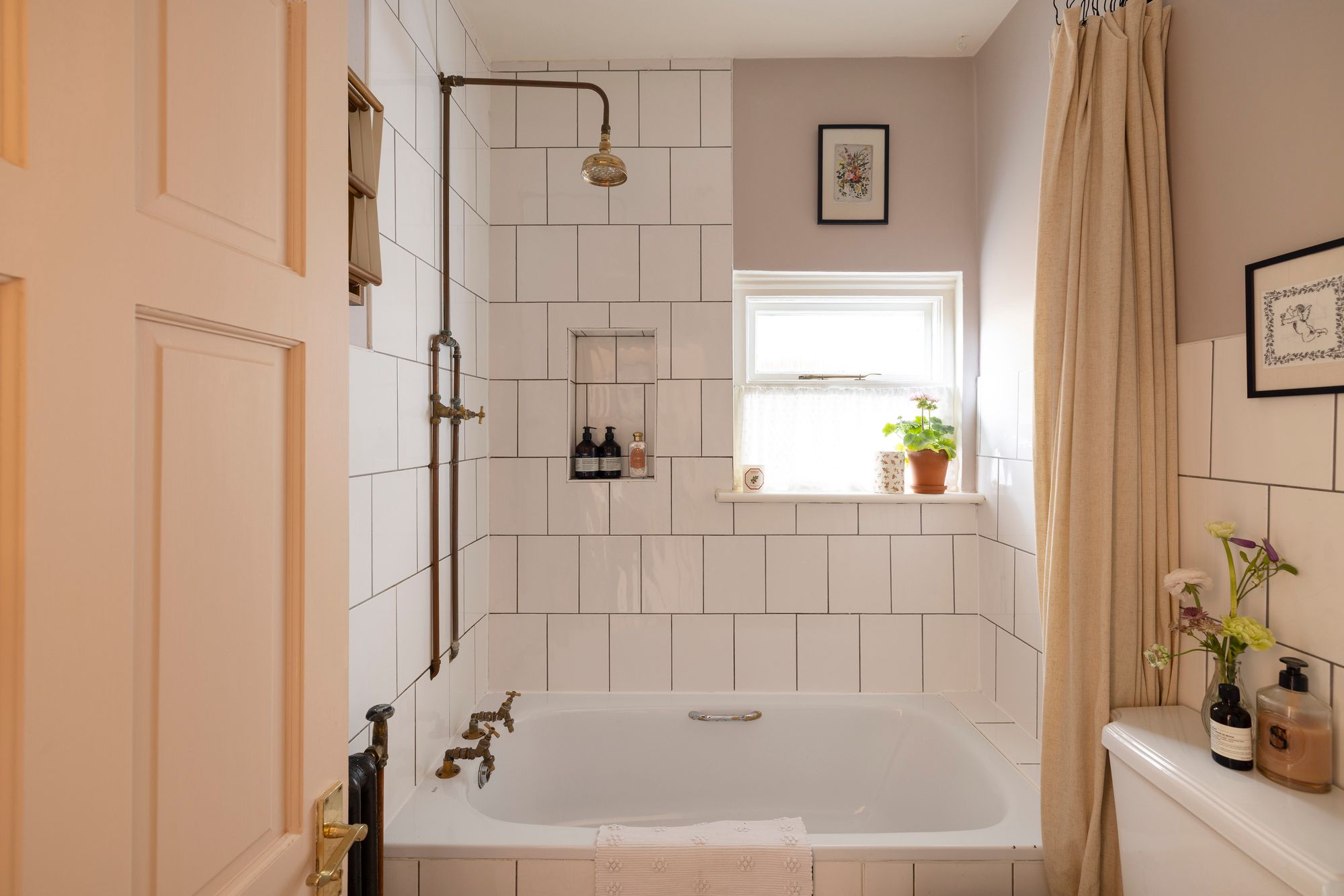 SOH Stevens Avenue E9 Bathroom 2