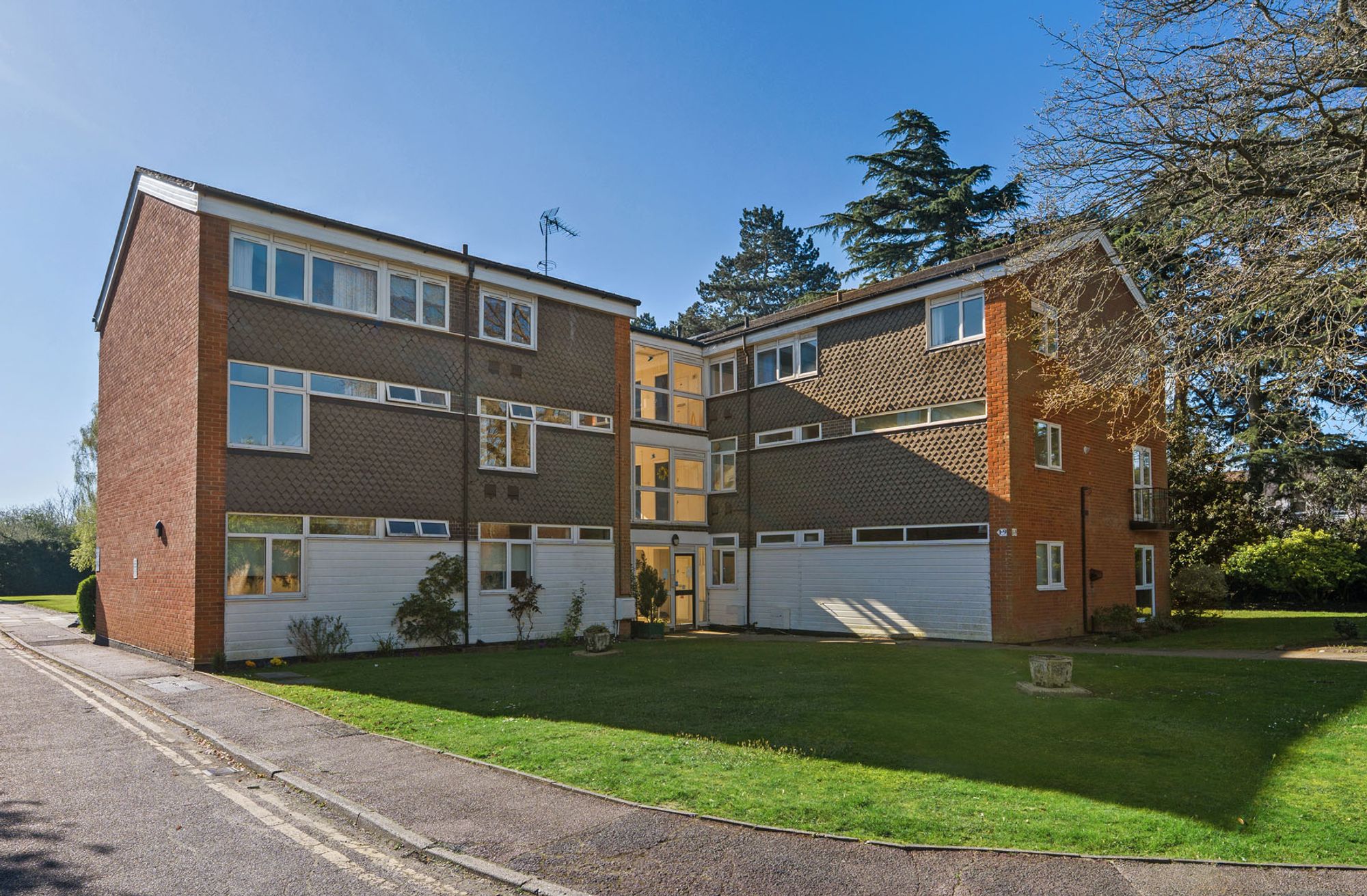 Hartland Road, Epping, CM16