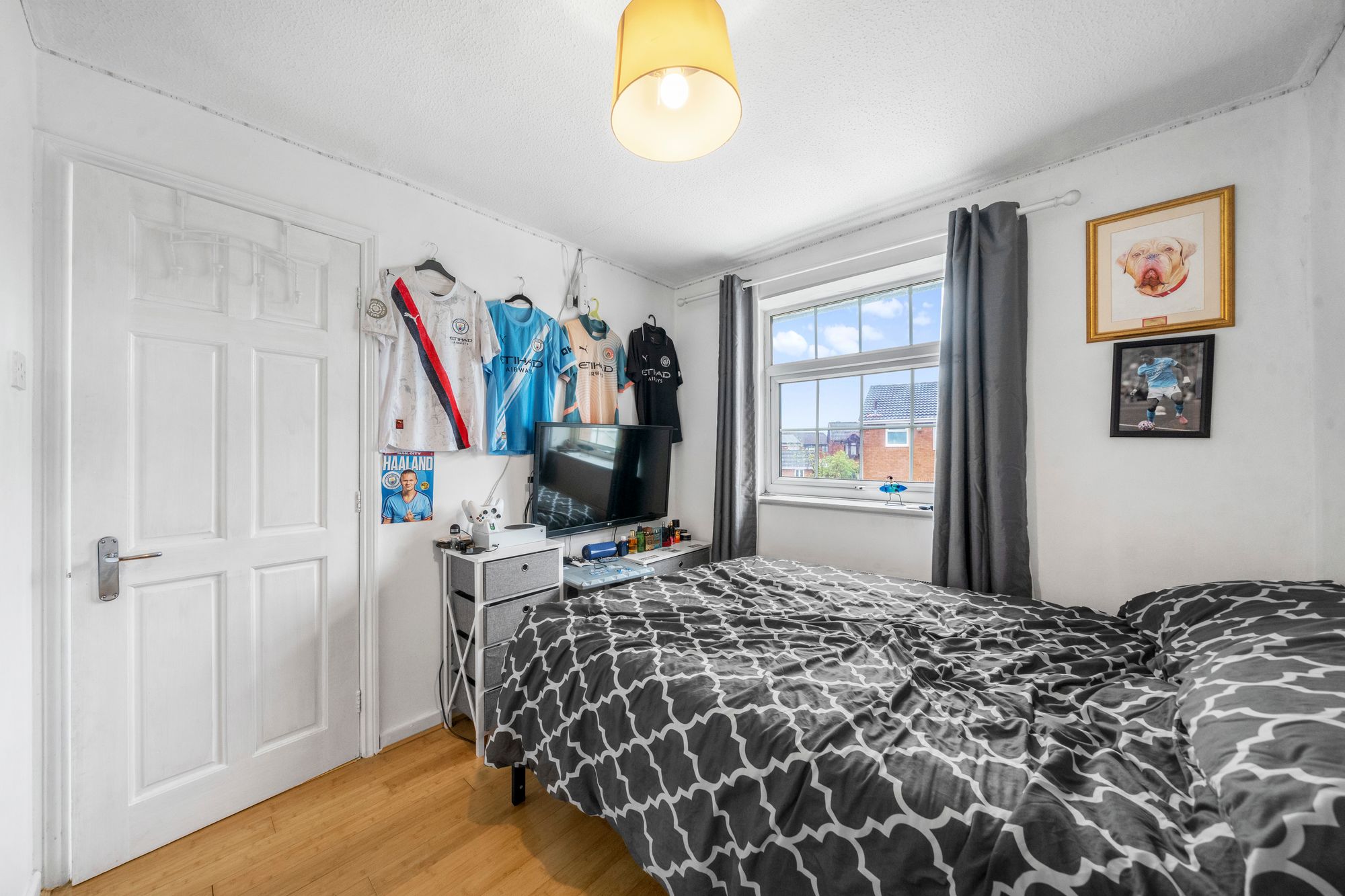 Oban Grove, Warrington