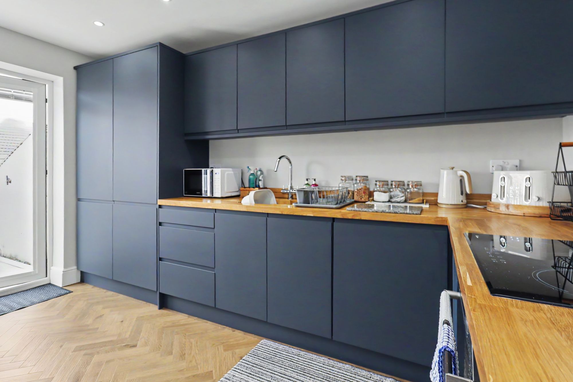 Rothesay Close, St. Helens