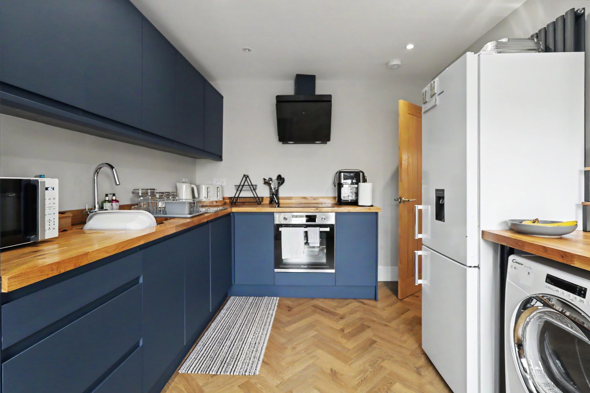 Rothesay Close, St. Helens