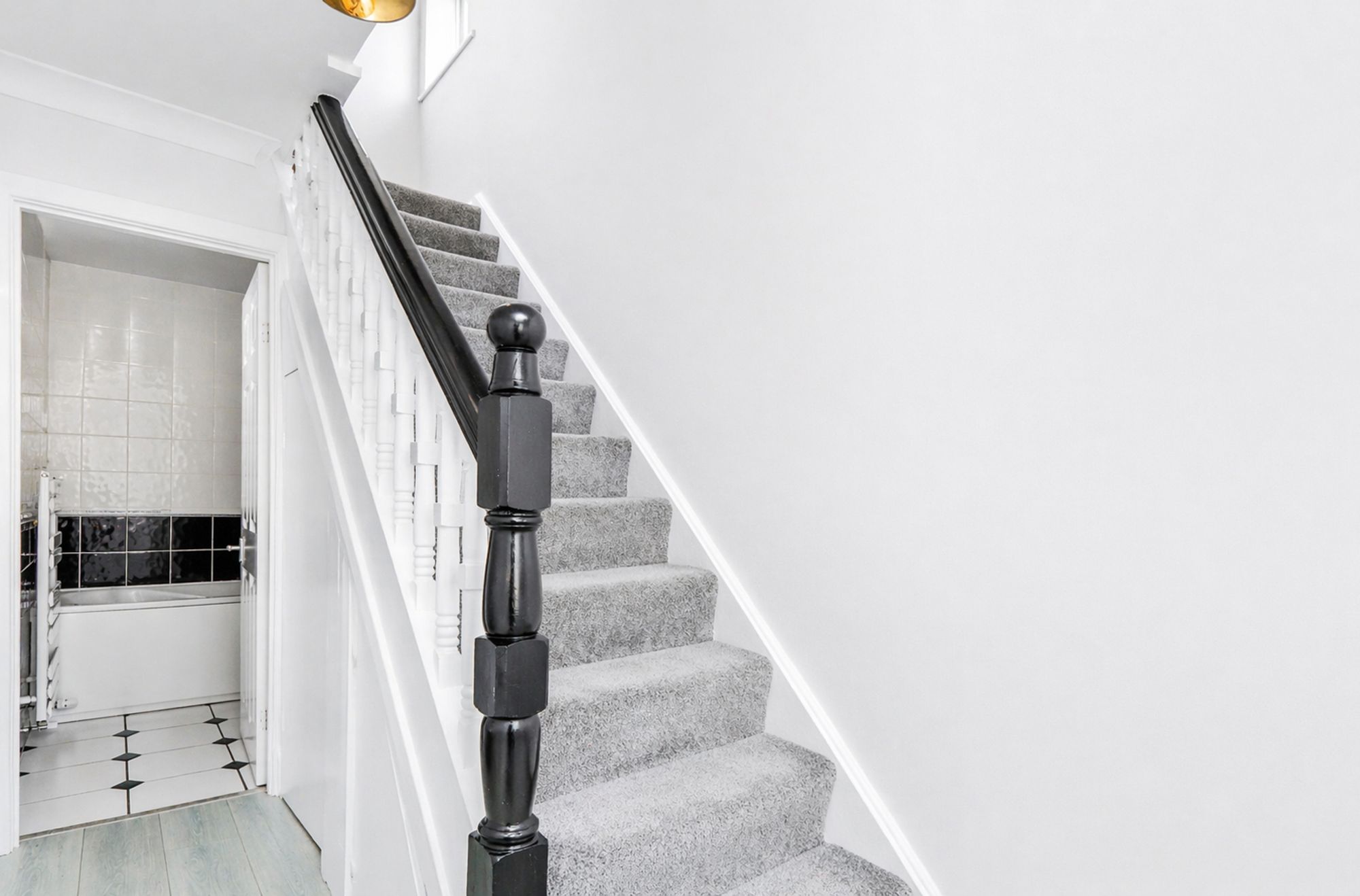 bbecb0e5-f306-437f-8628-9db66e7e864b