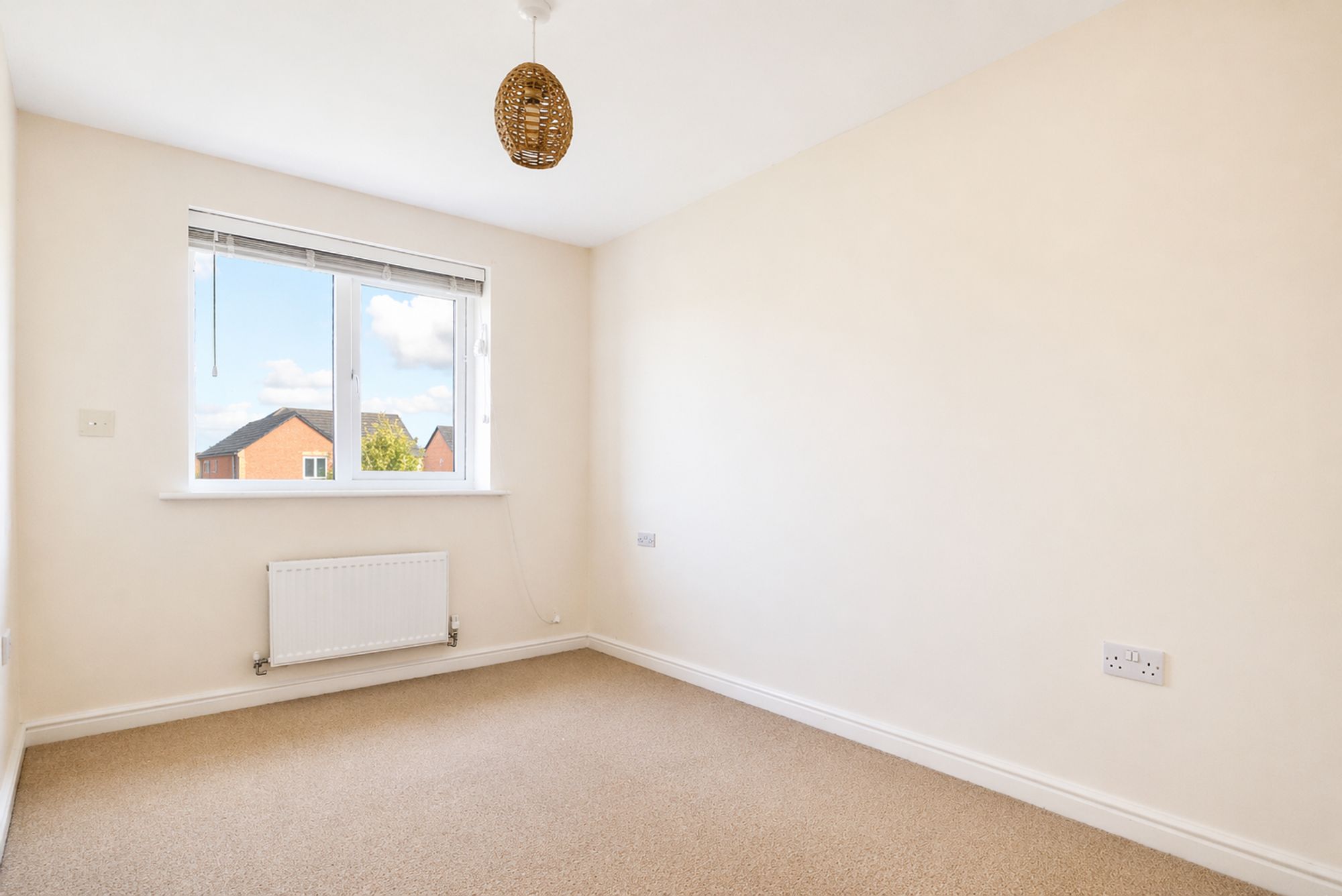 40d2ec3d-da6b-402d-b7b1-ccd7a3262935