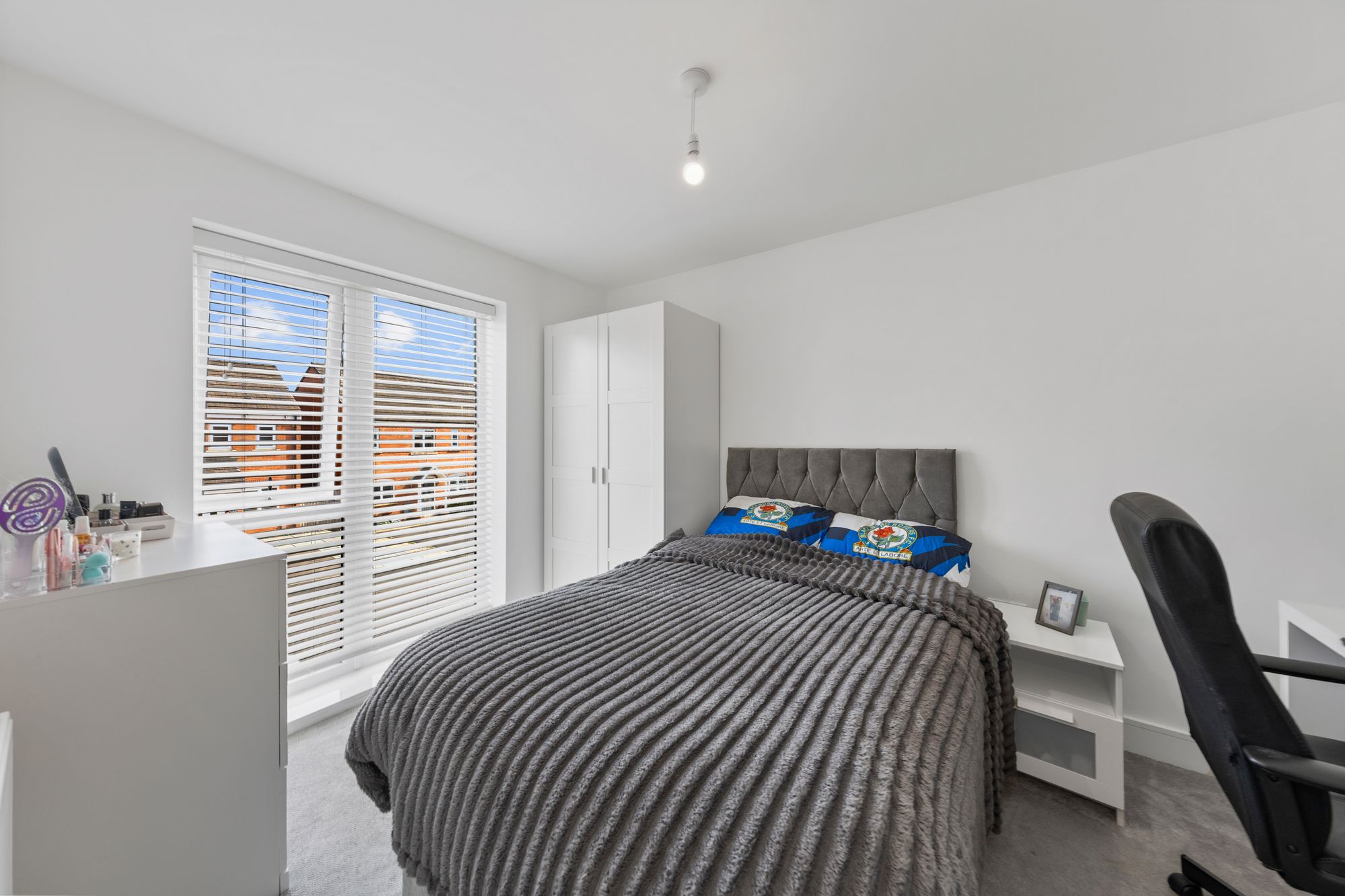 Peninsula Drive, Newton-Le-Willows