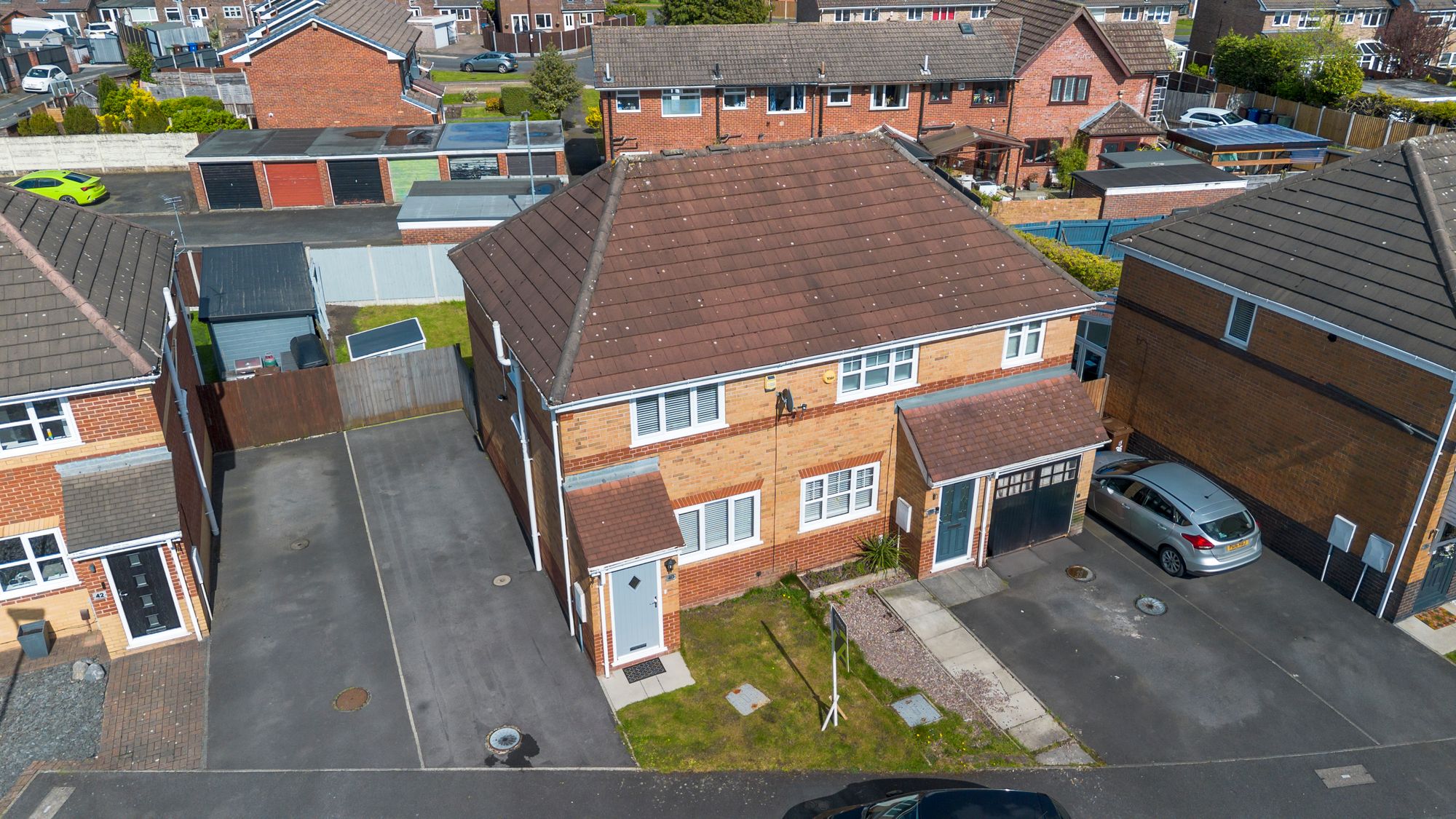 Fieldfare Close, Warrington