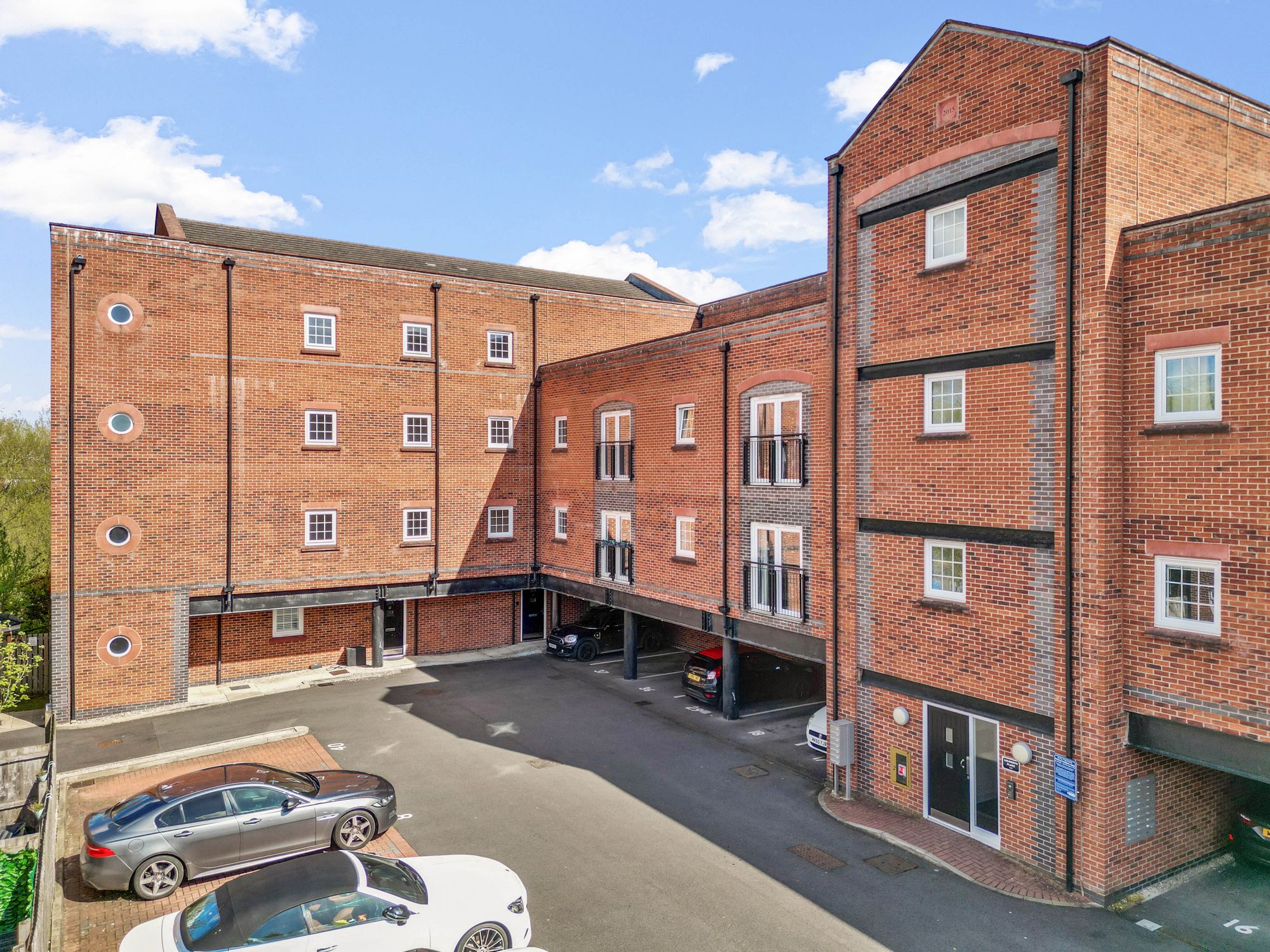 Lulworth Place, Warrington, WA4