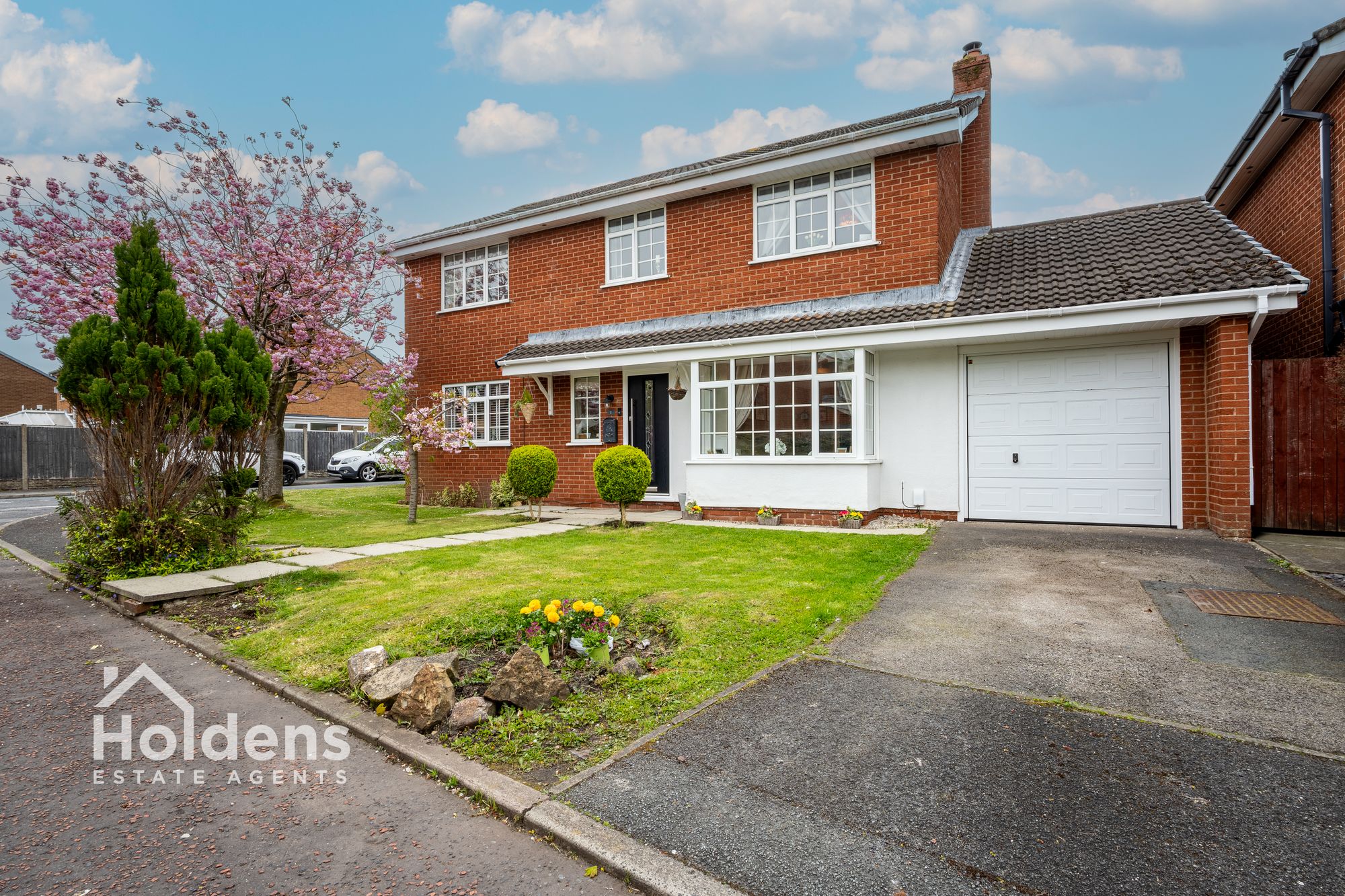 The Pines, Leyland, PR26