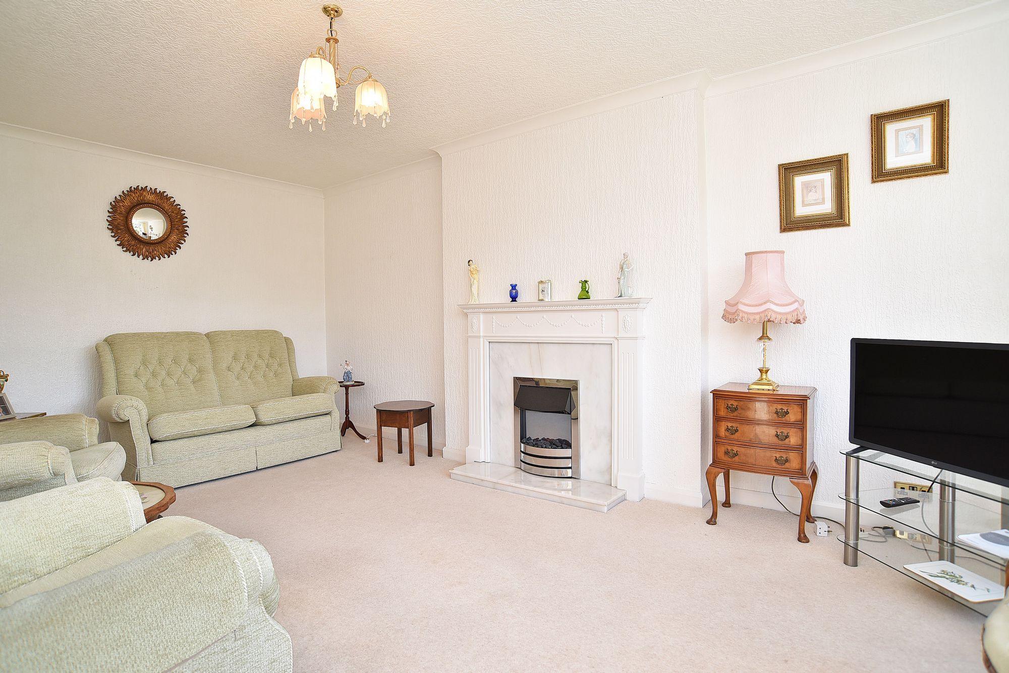 Moorland Close, Harrogate, HG2