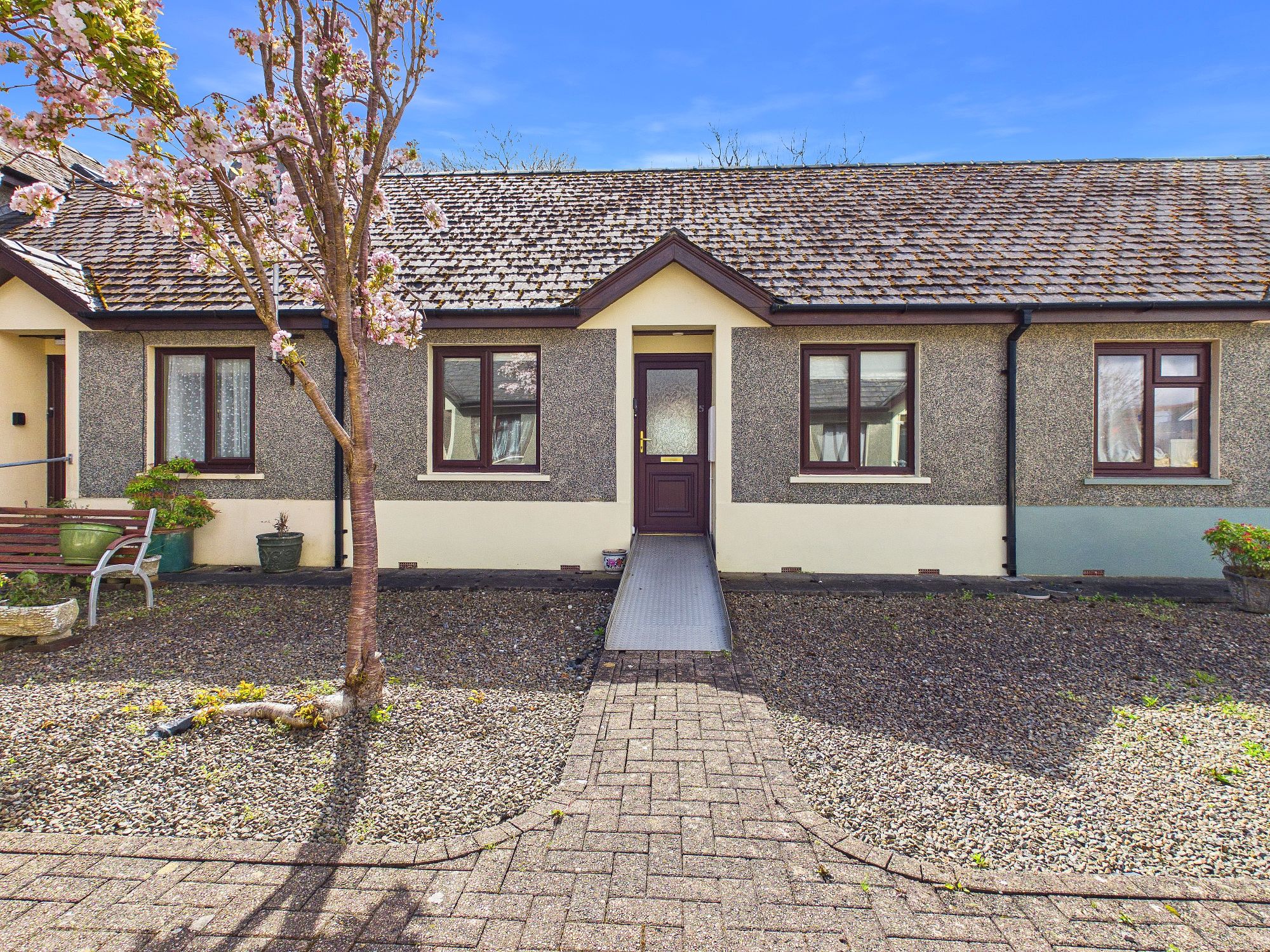 Chapelfield Gardens, Narberth, SA67