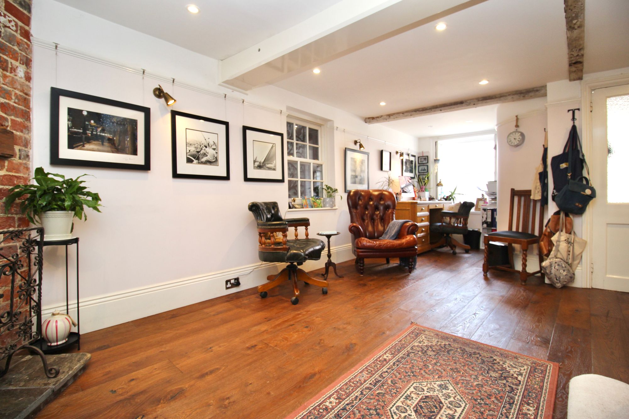 23 High Street, Botley