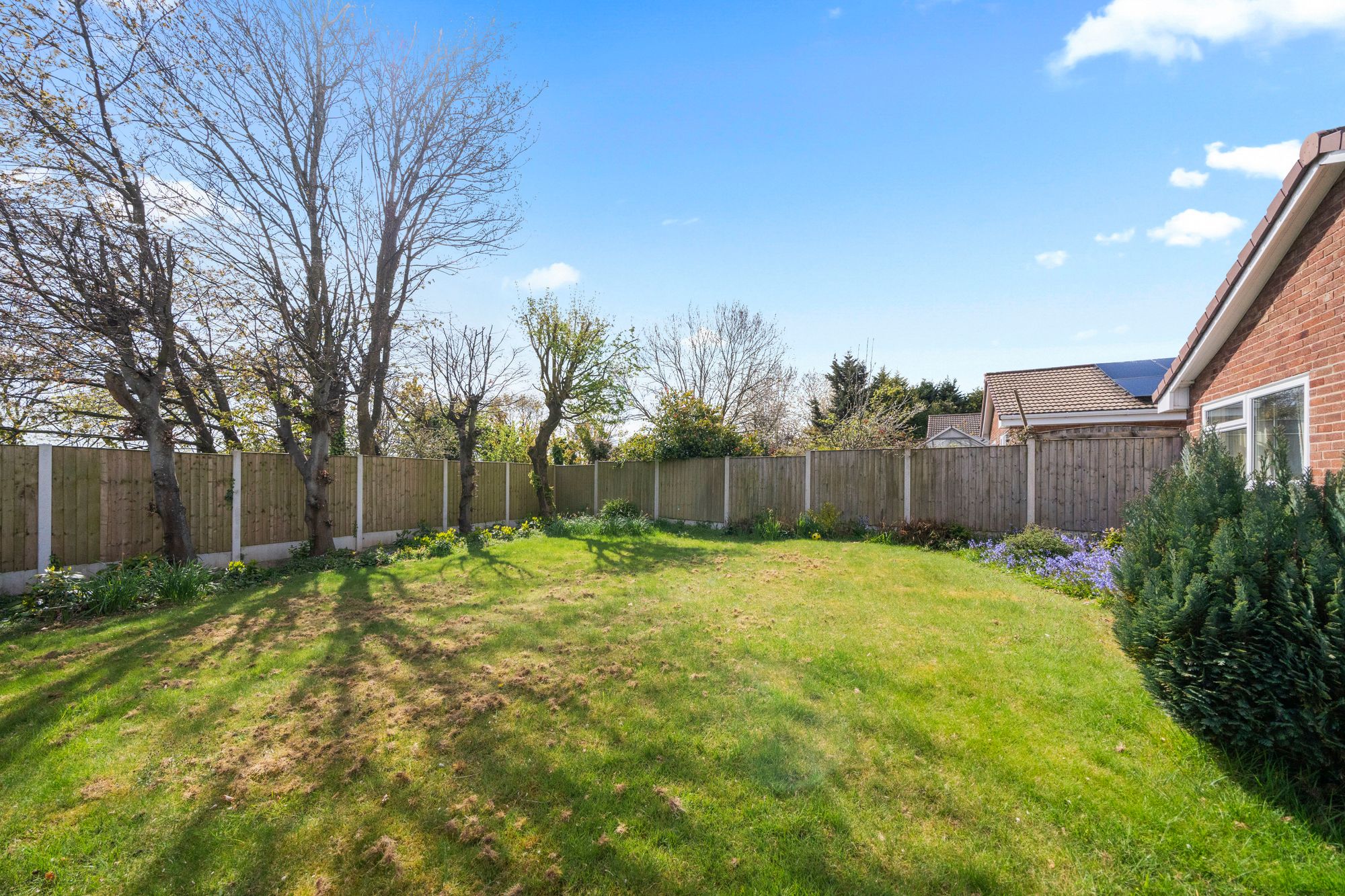 Falcondale Road, Winwick, WA2