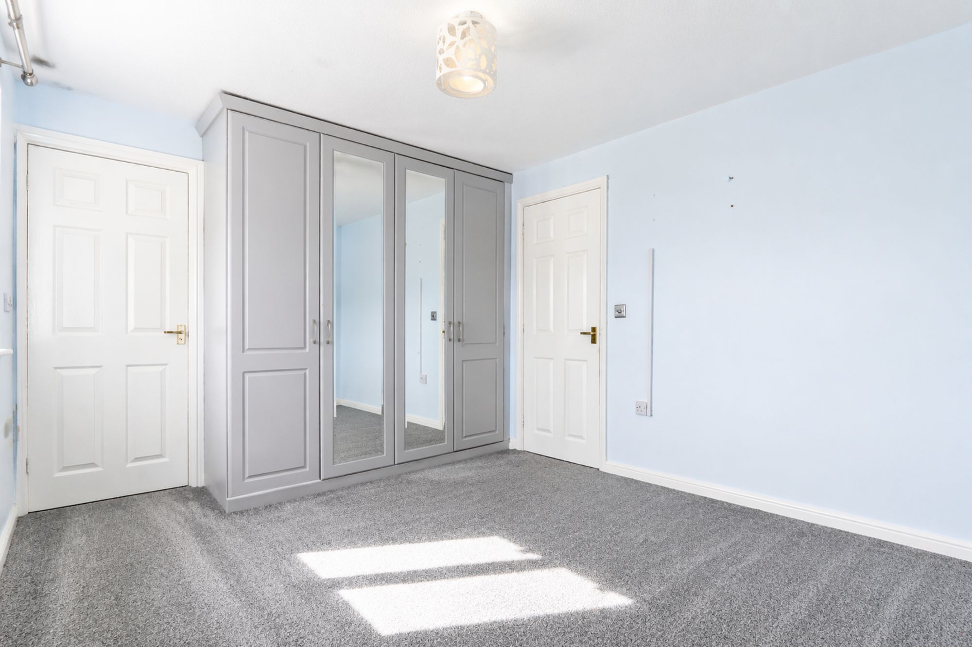 912b438a-d4f4-4fbf-81c0-bba30682dfe7