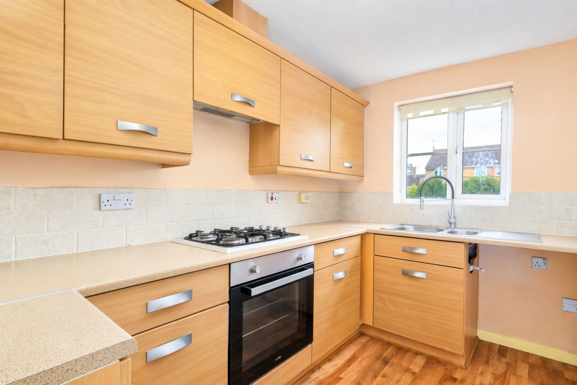 ac1ccc28-3c23-4a9d-b566-002358b975a1