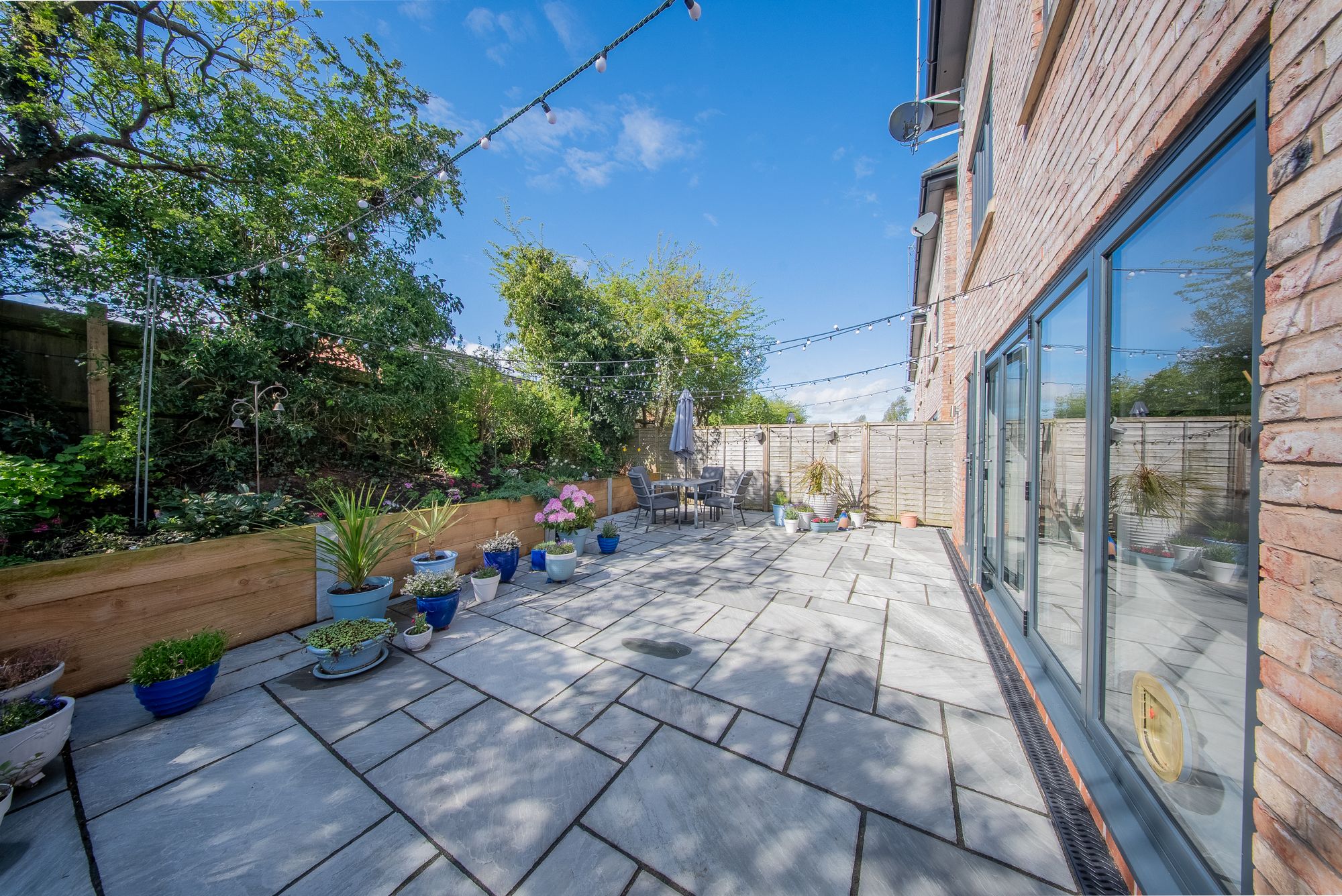 4 bedroom house for sale - Bentley Hurst