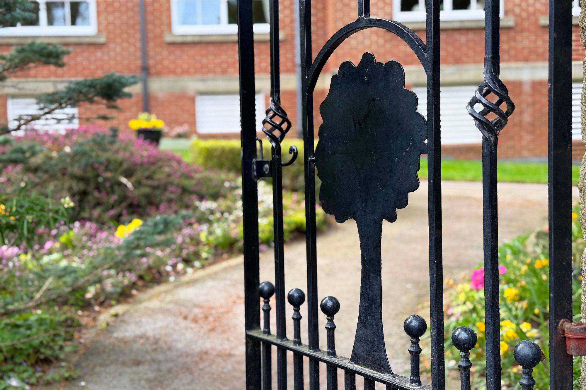 Cold Bath Road, Oak Lodge, HG2