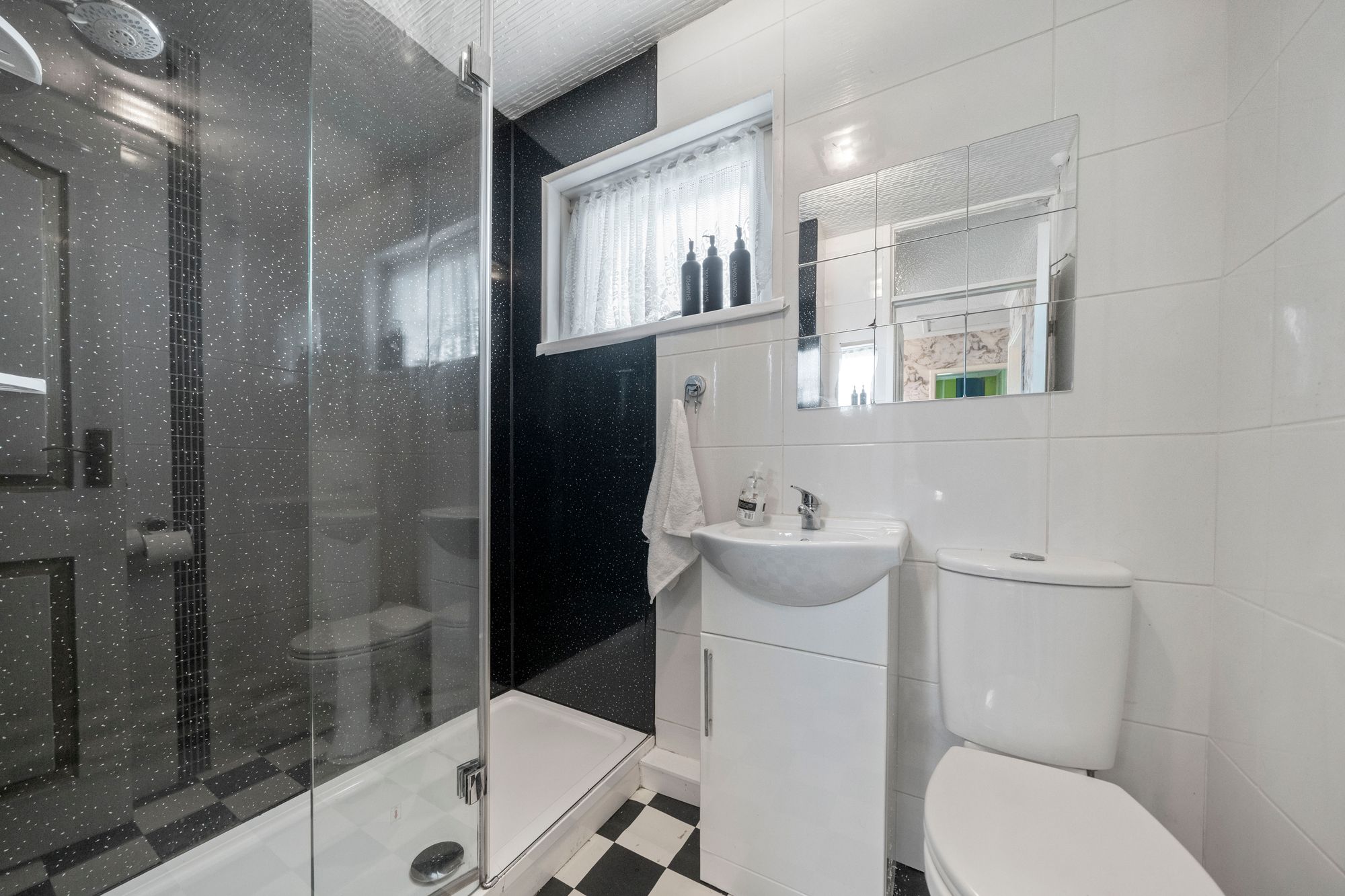 Kingsley Street, Leigh