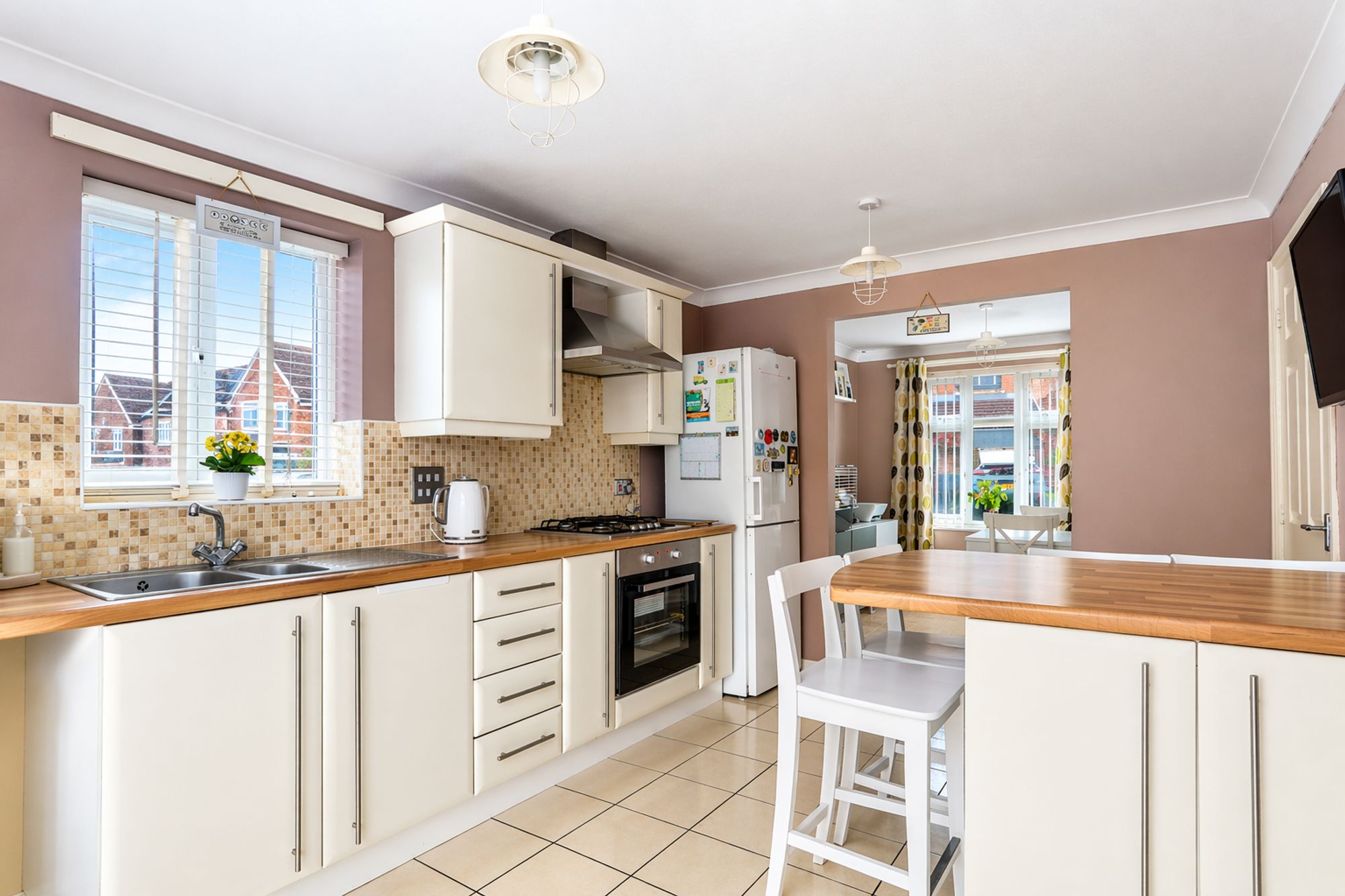 6b58b659-287c-4392-8002-d4d5c6975ca9 (1)