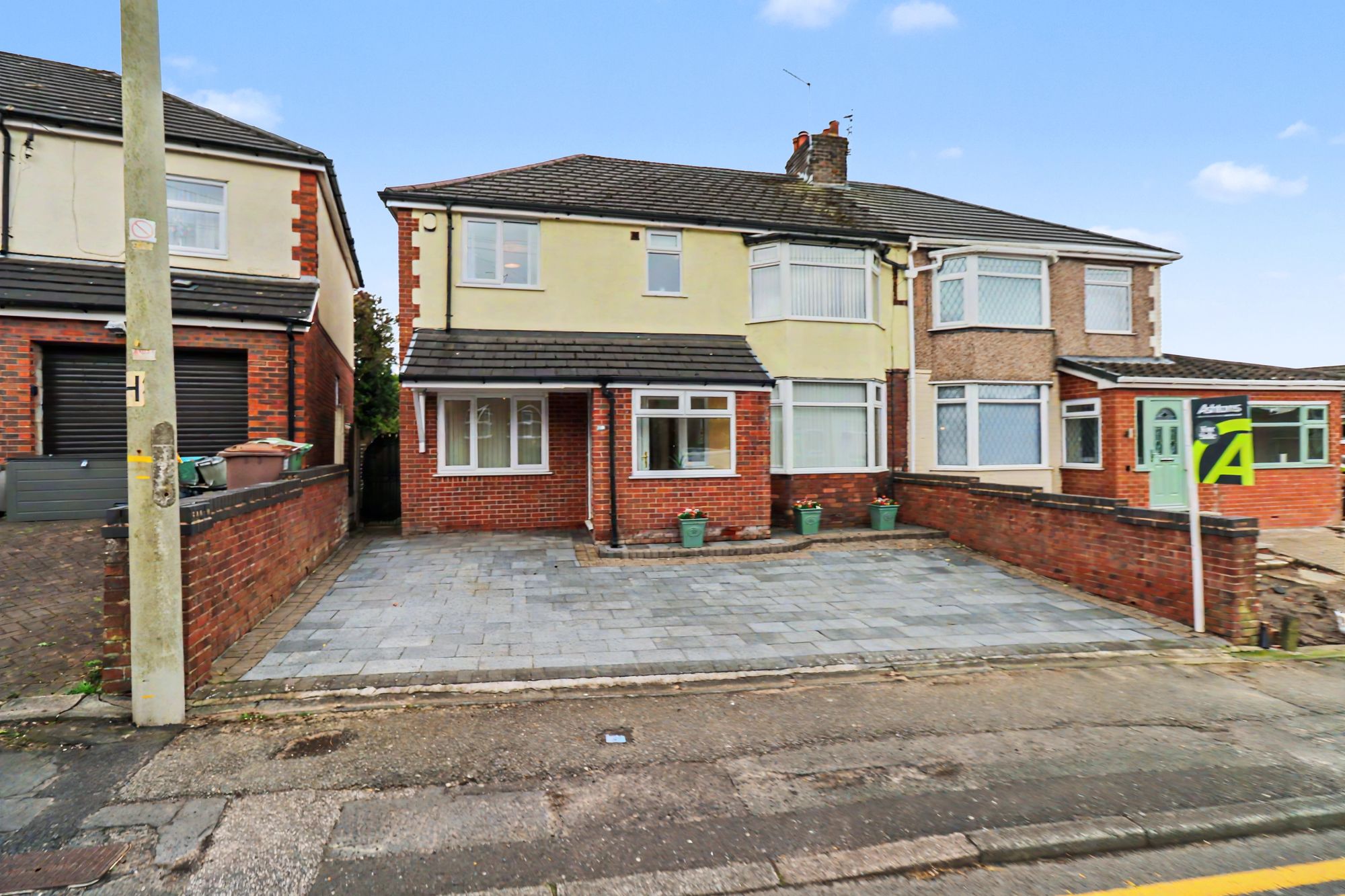 Moss Bank Road, St. Helens, WA11