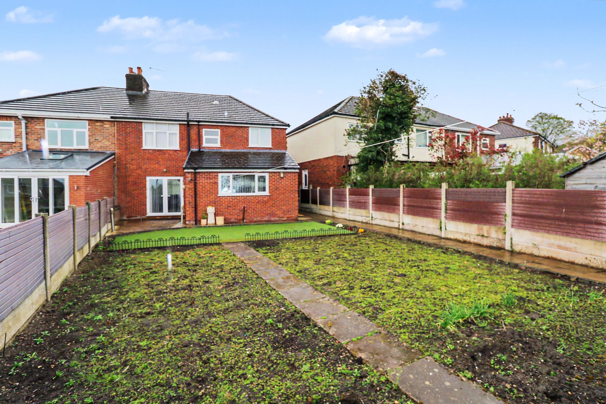 Moss Bank Road, St. Helens, WA11