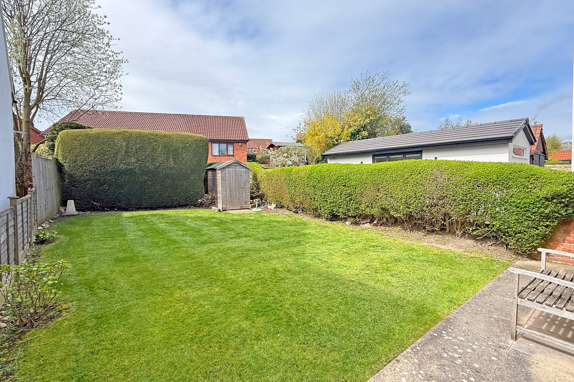 Yew Tree Lane, Harrogate, HG2