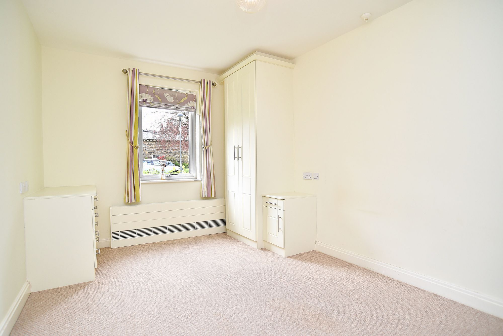 Otley Road, Harrogate, HG2