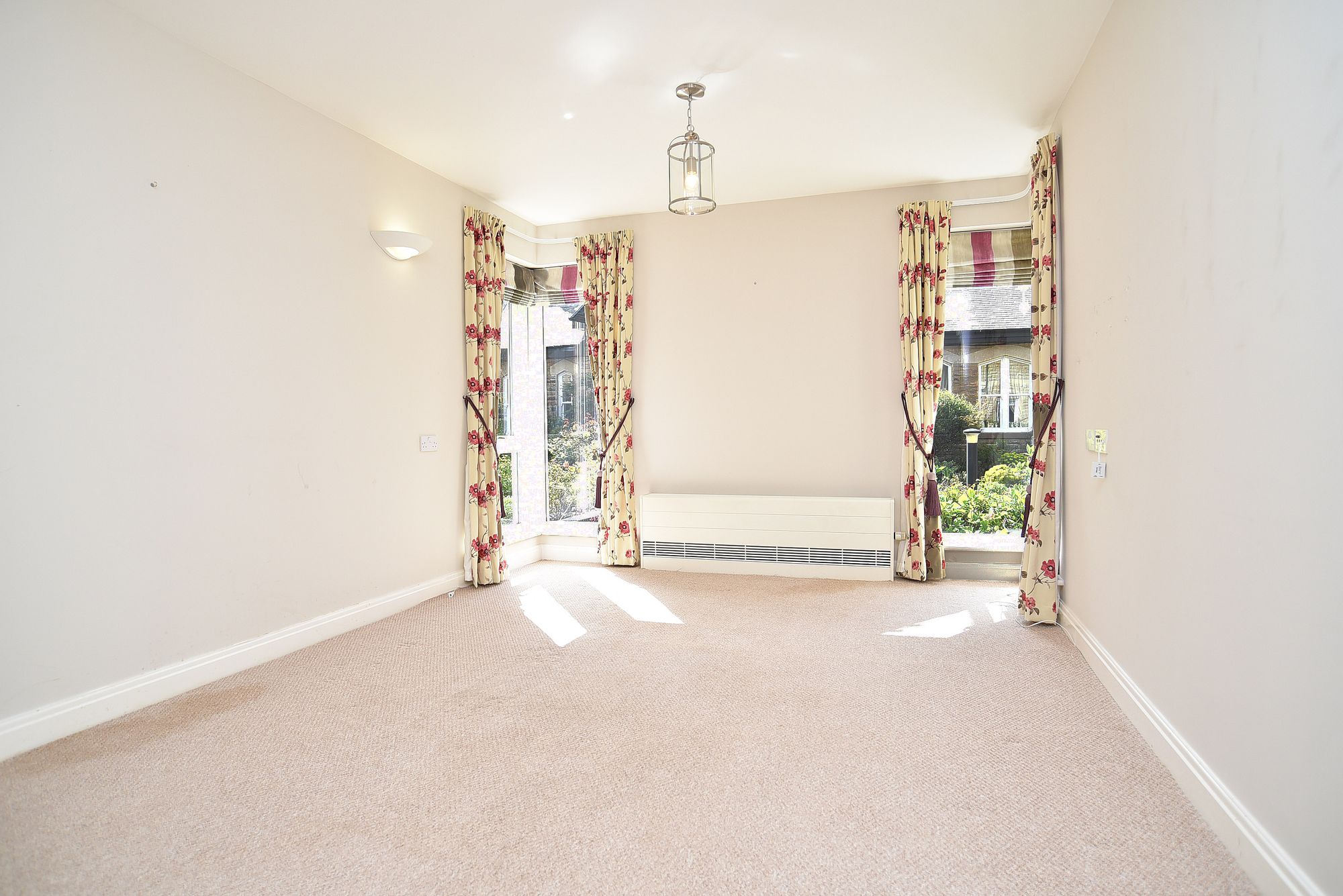Otley Road, Harrogate, HG2