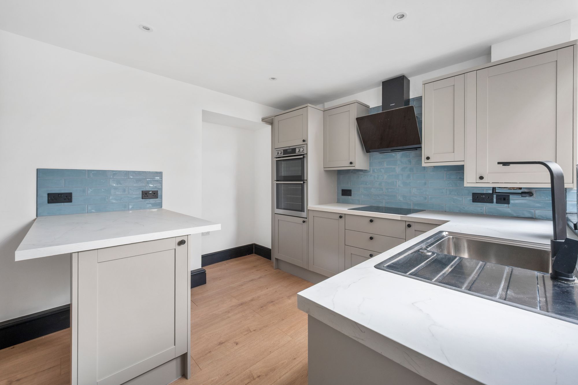 Robins Lane, St. Helens, WA9