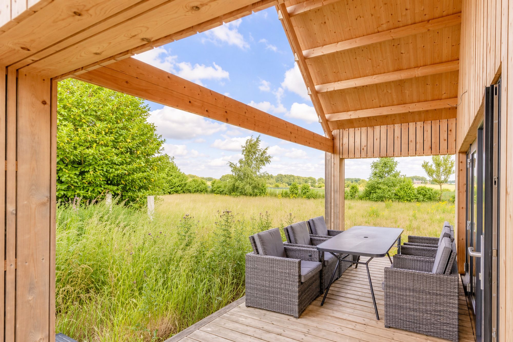 262bb5b0-7079-443e-8cac-11e0a9675894