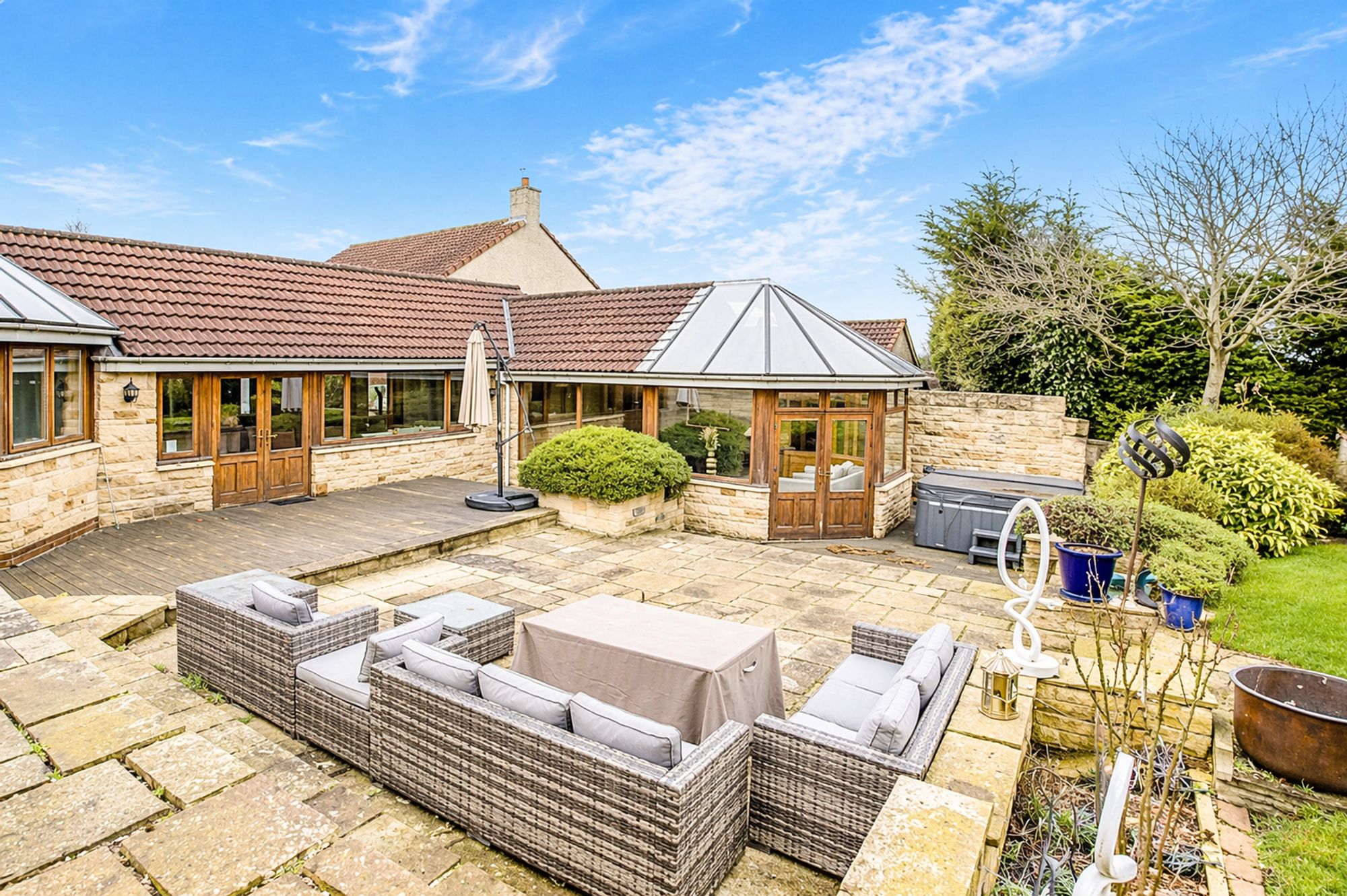 c64e032b-5d04-45f1-a344-2d524cad475e