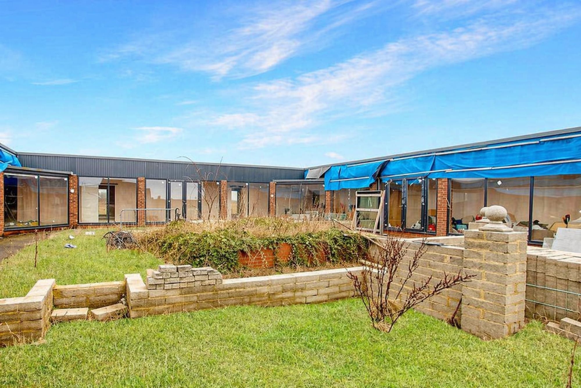 d1a5802c-de8f-4fbd-8fa3-397b71d2e122