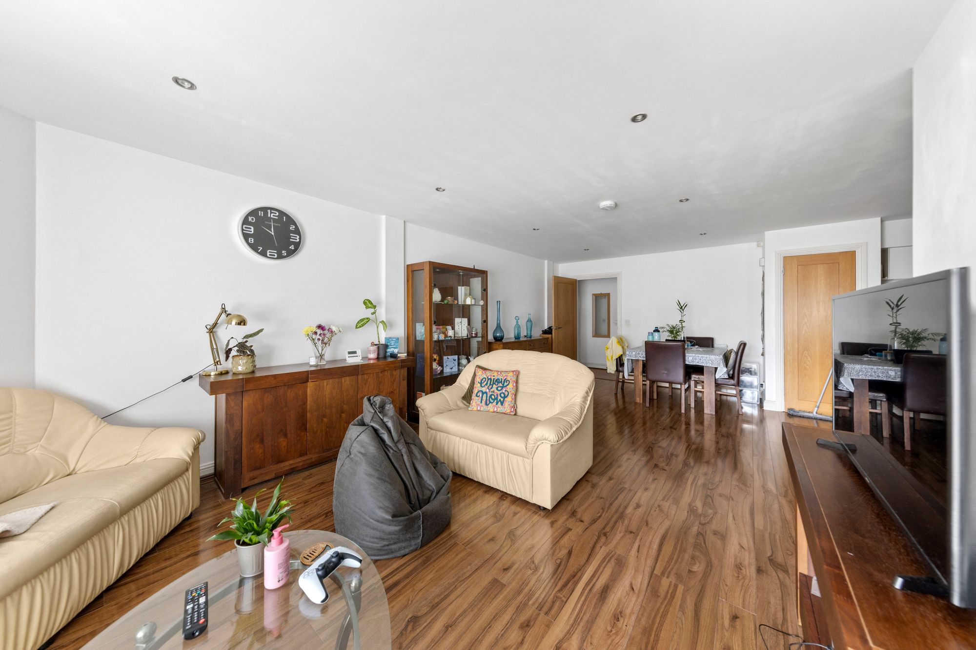 Apartment 4, Warrington