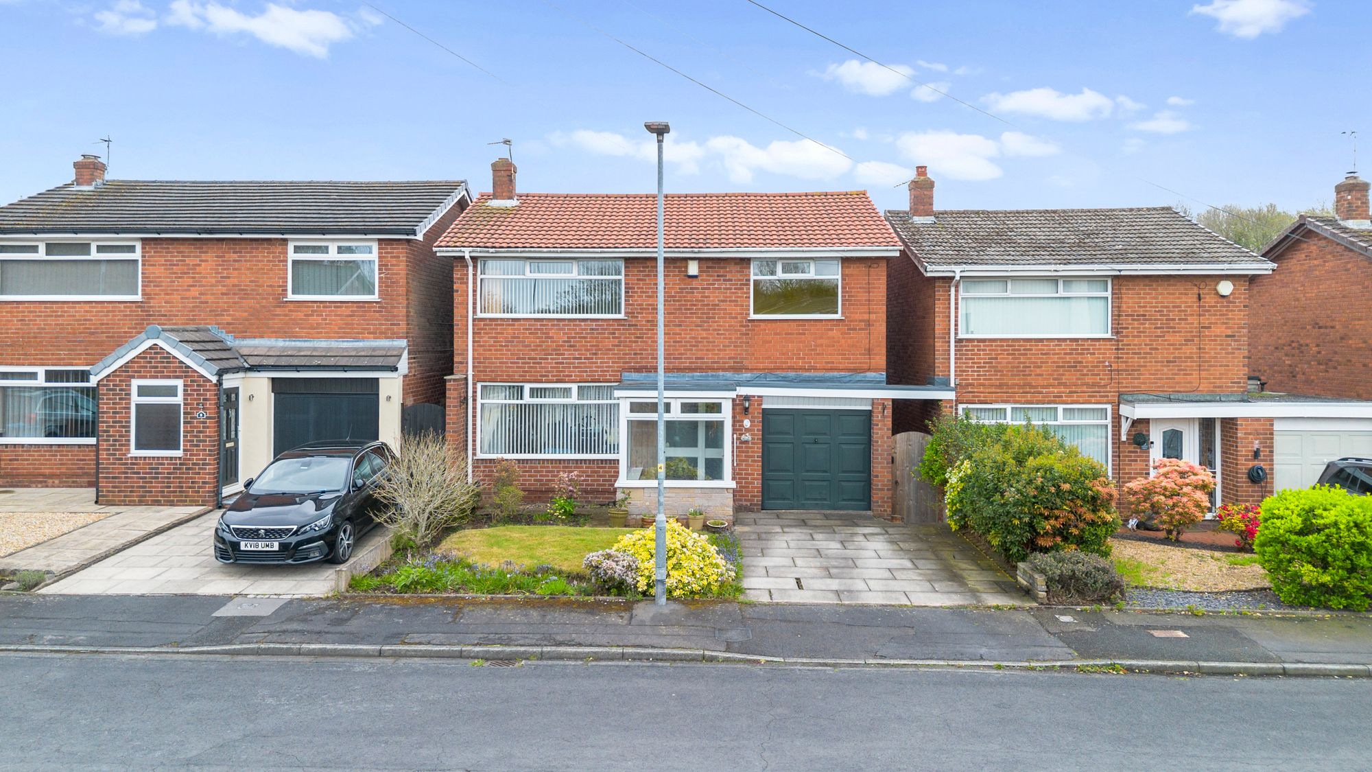 Tragan Drive, Penketh, WA5