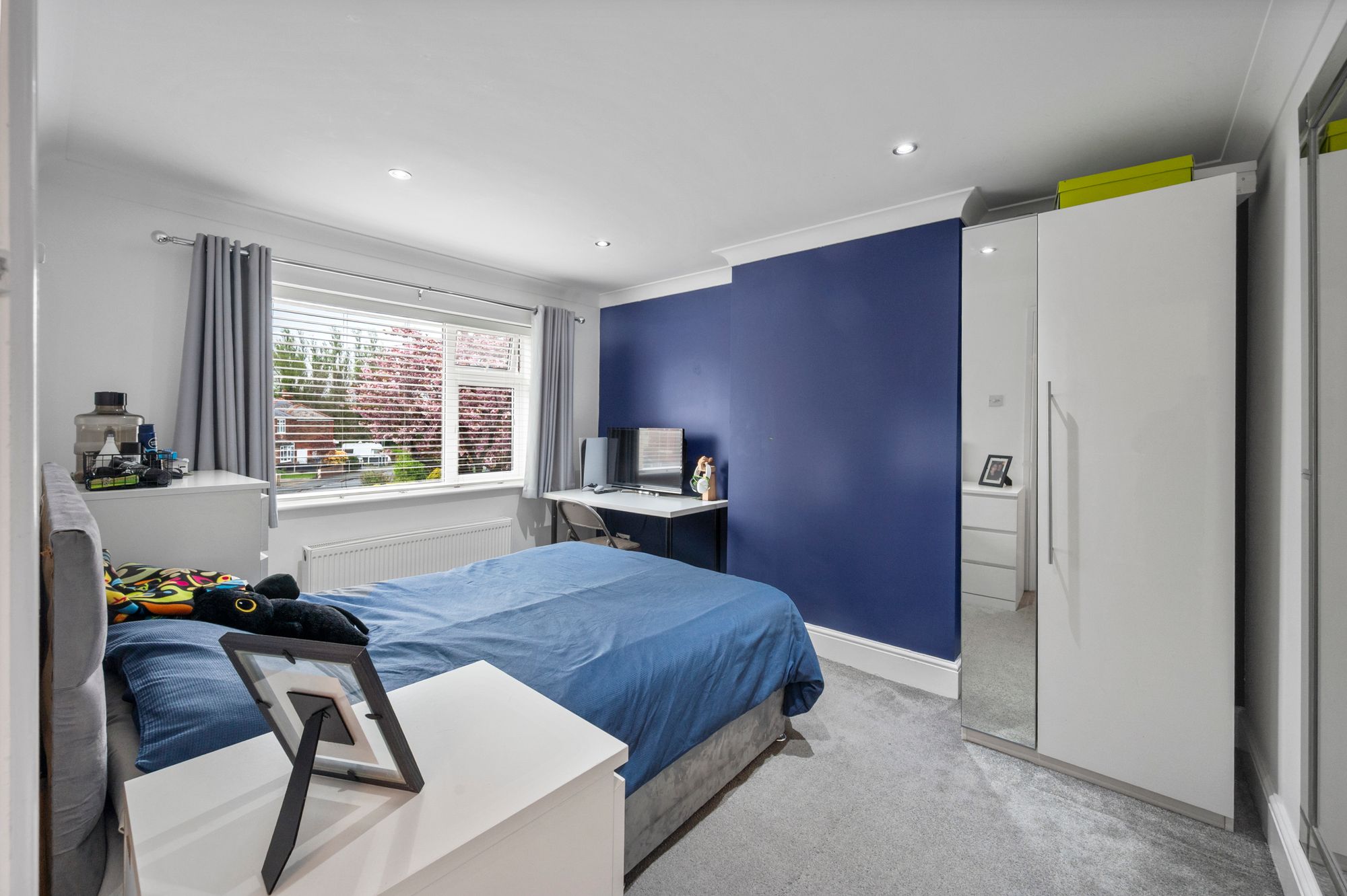 Connaught Avenue, Warrington