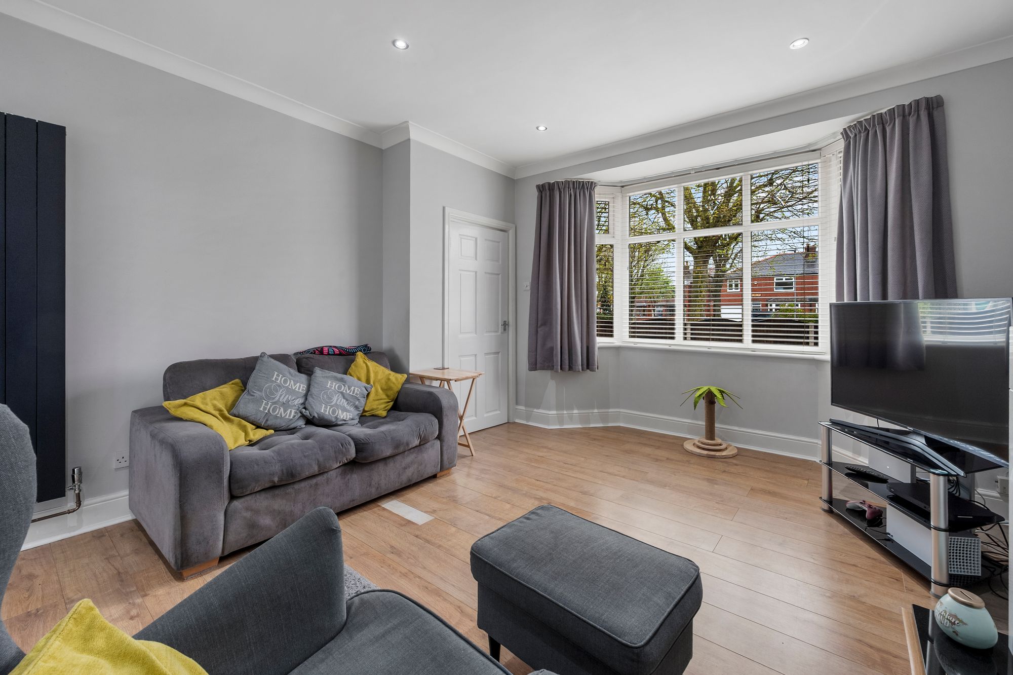 Connaught Avenue, Warrington