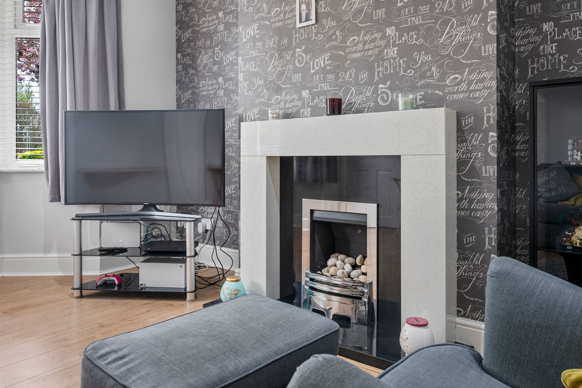 Connaught Avenue, Warrington