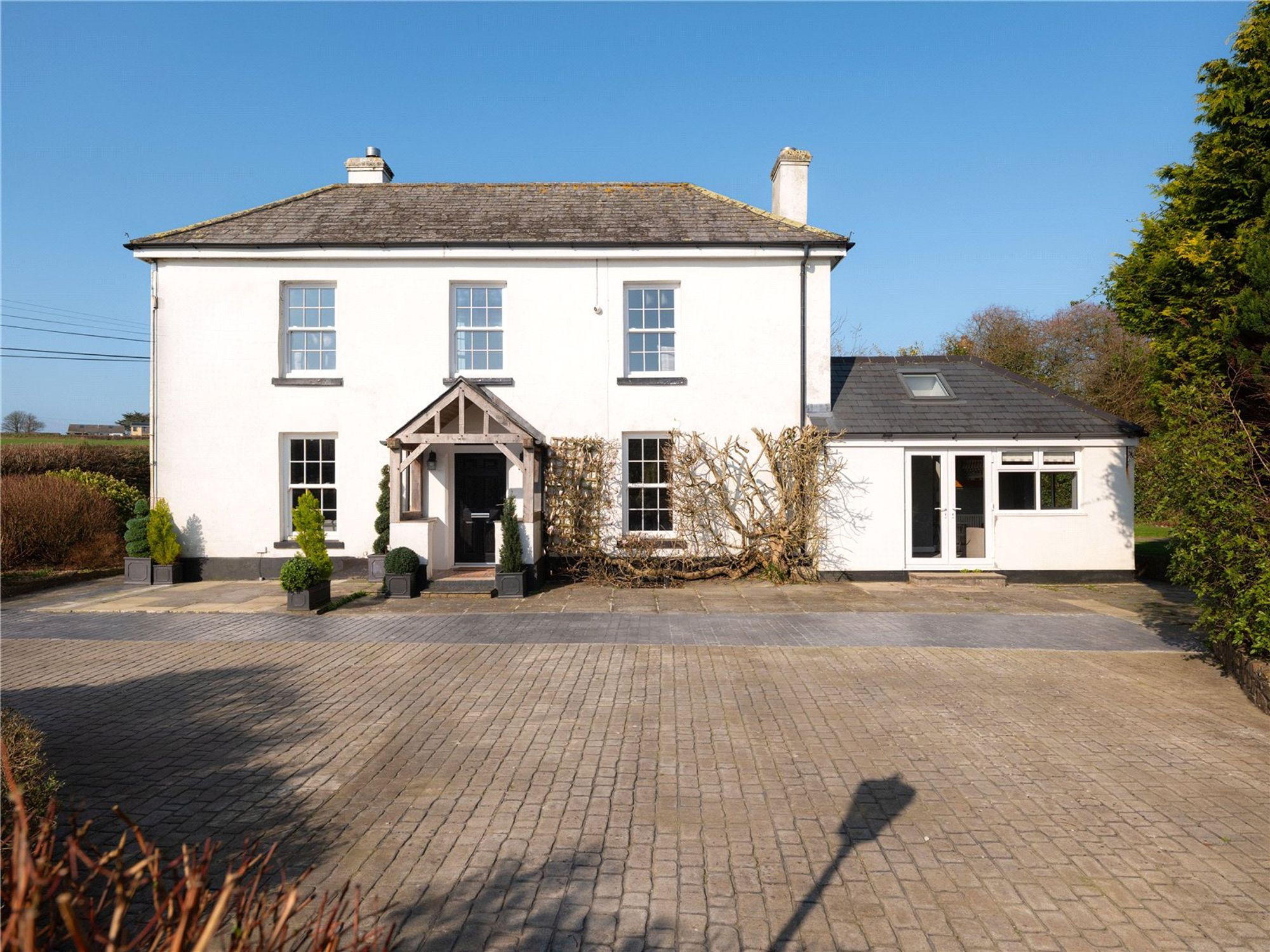 Daws House