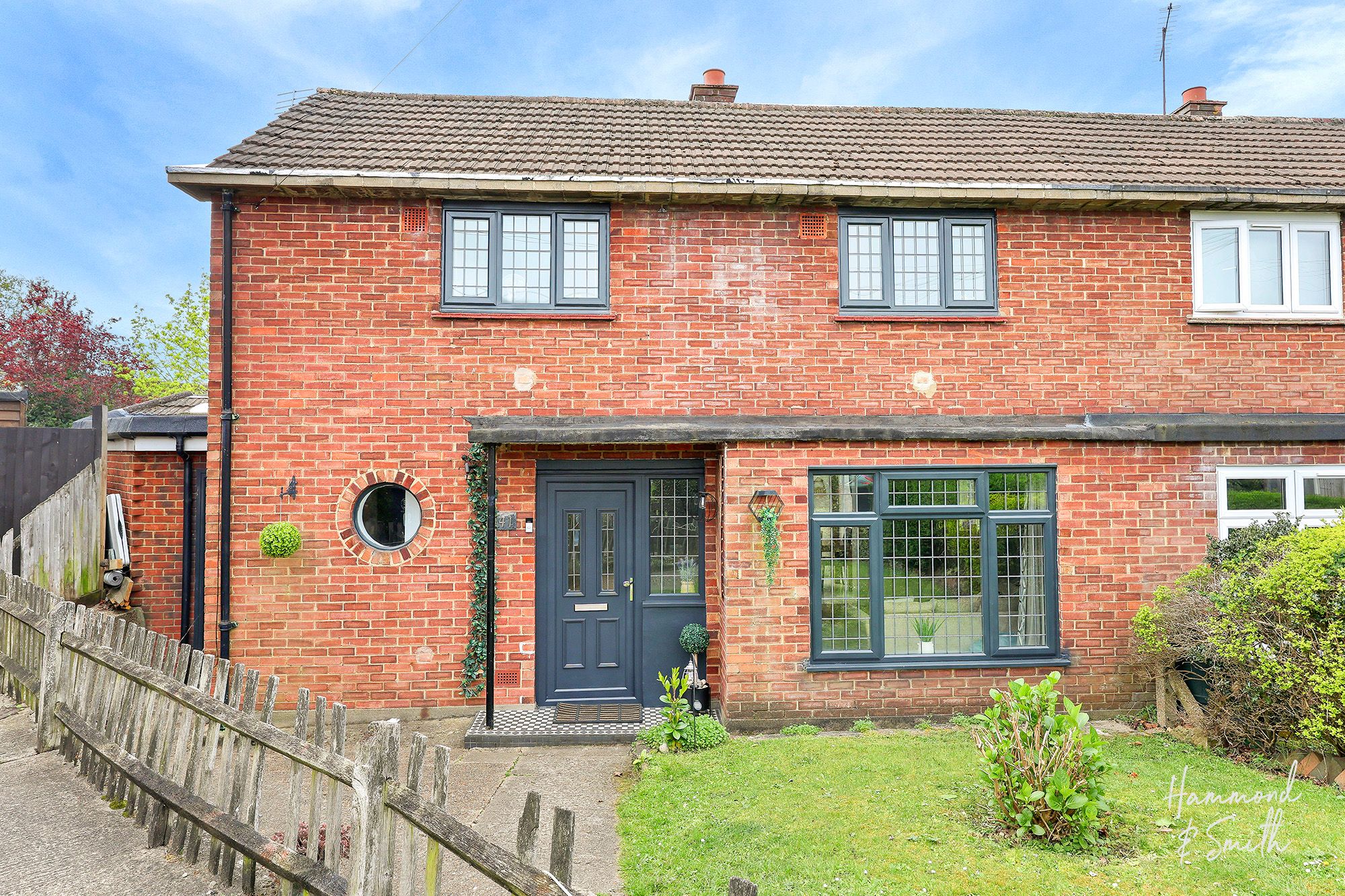 Beaconfield Road, Epping, CM16