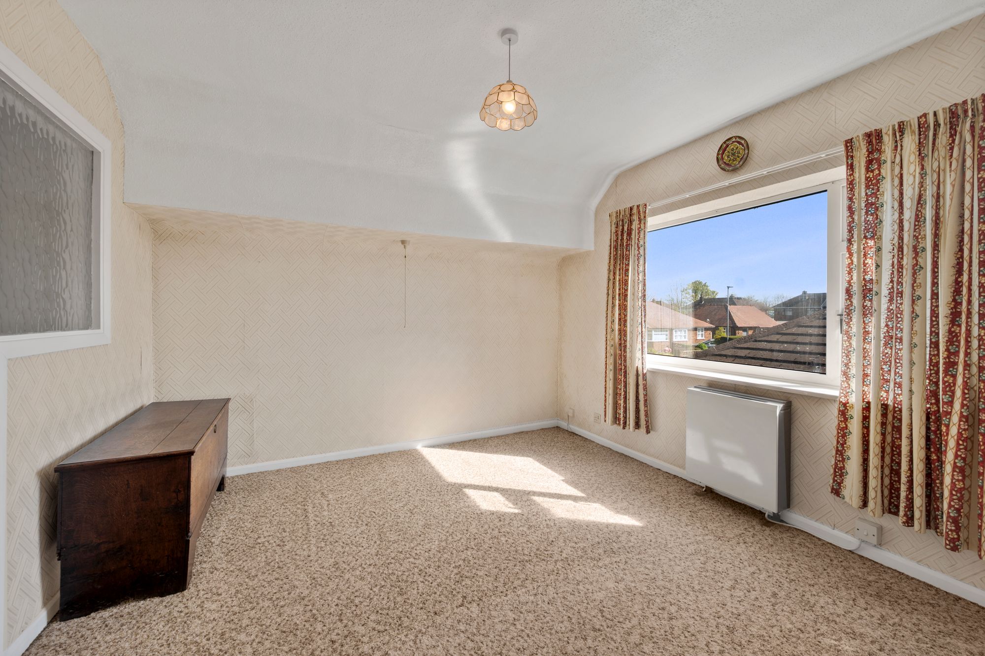 Ferndale Close, Woolston, WA1