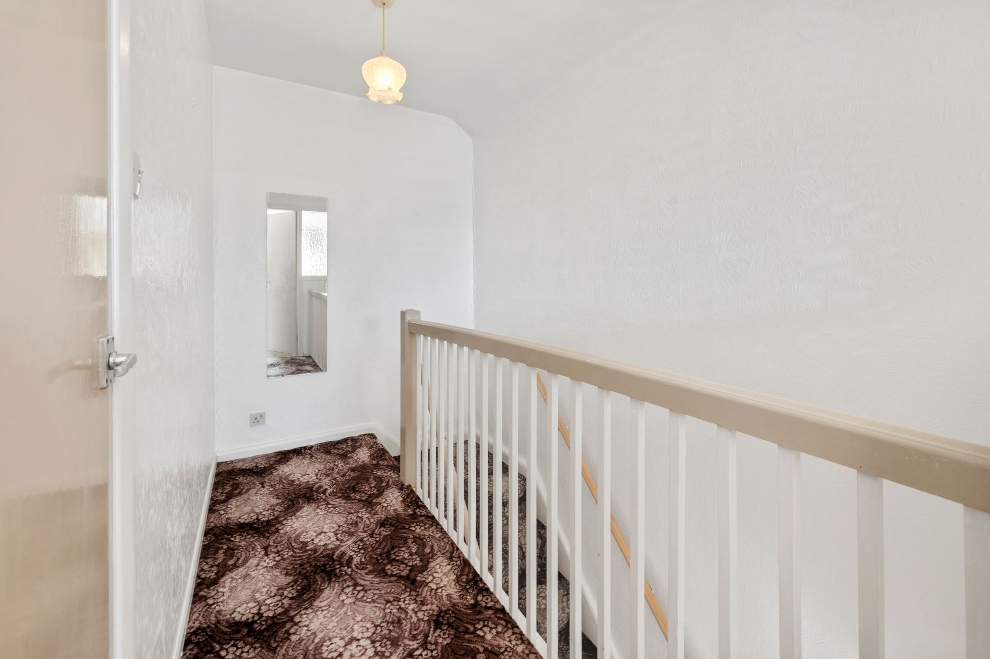 Ferndale Close, Woolston, WA1