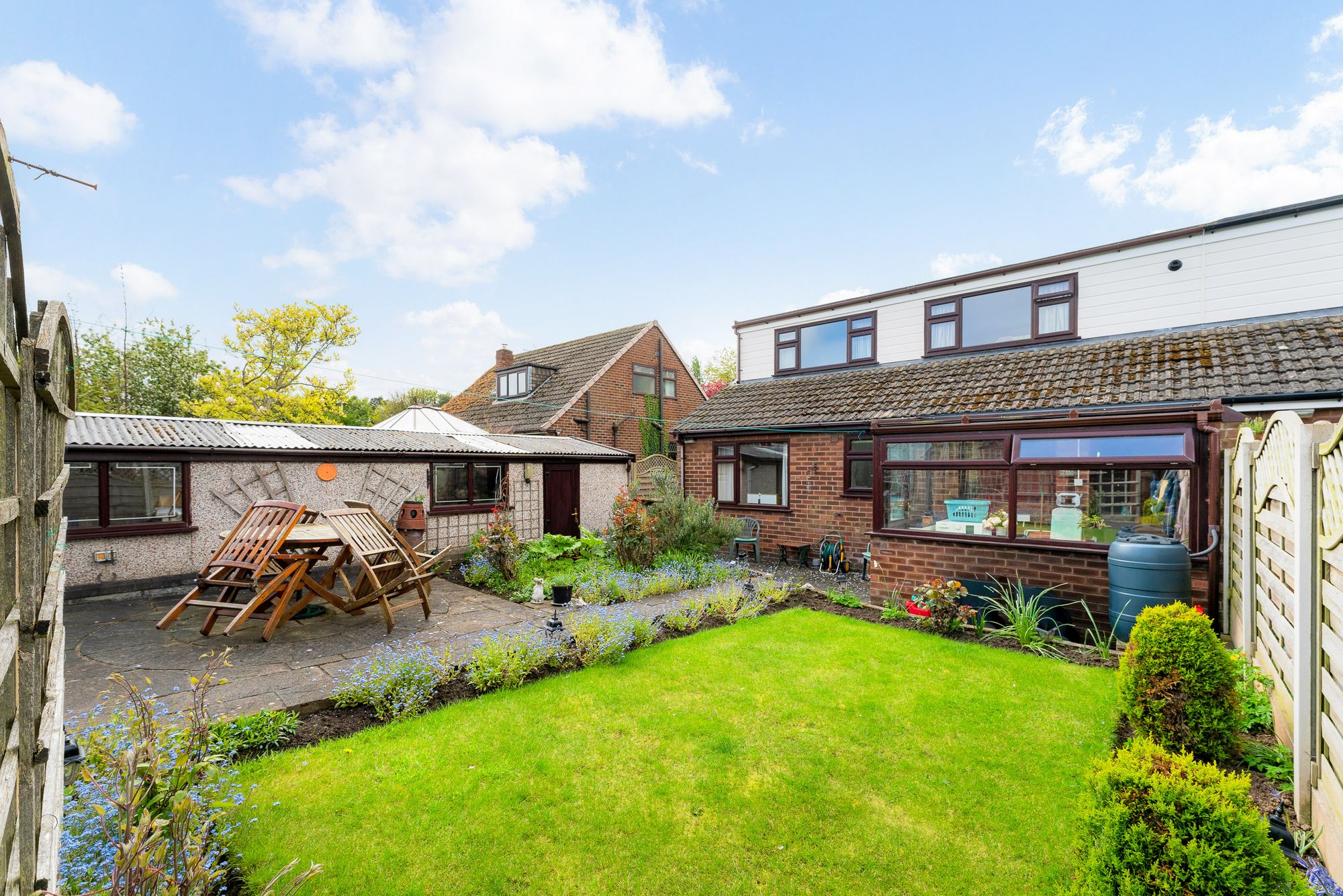 Maple Avenue, Sutton Weaver, WA7