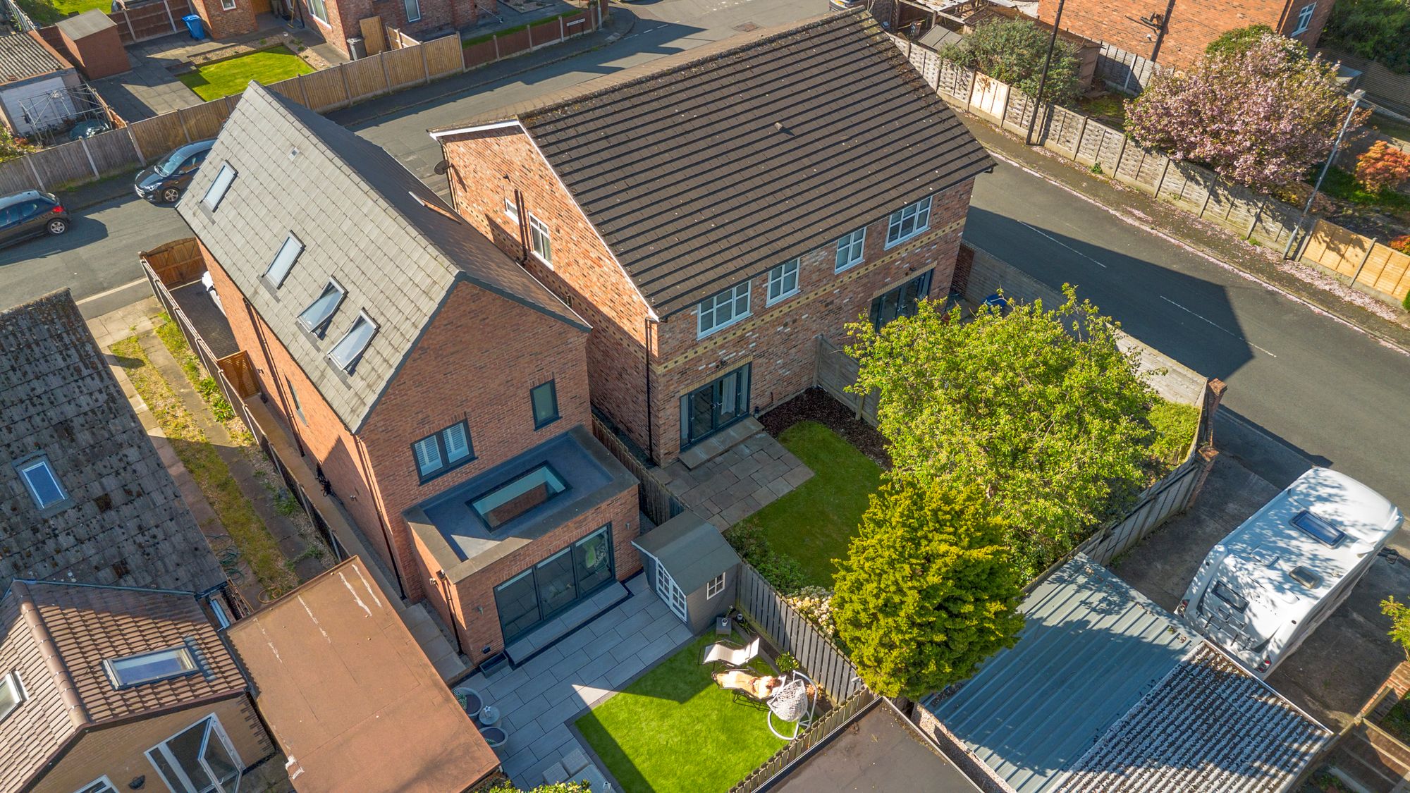 Raymond Avenue, Warrington