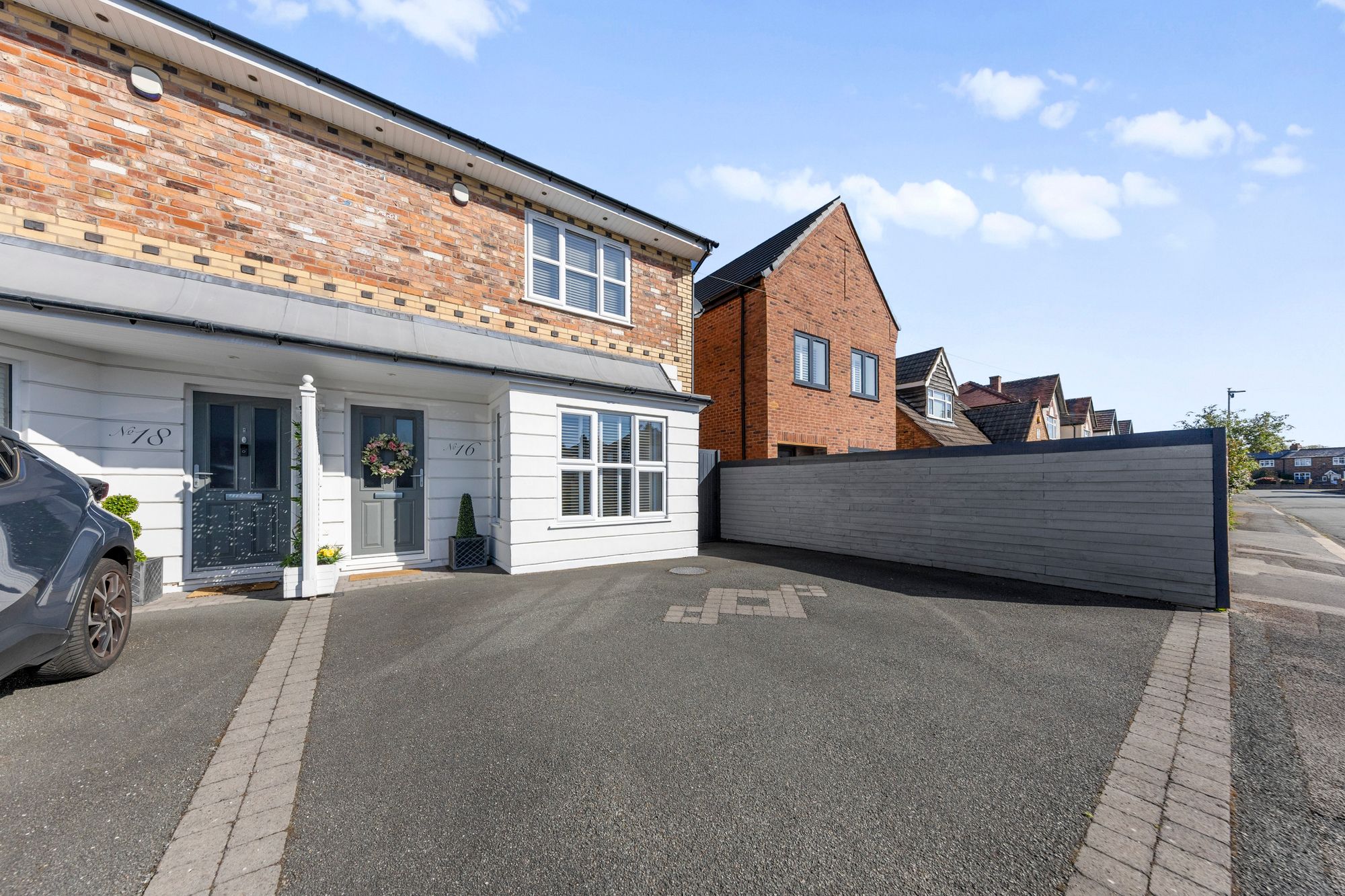 Raymond Avenue, Warrington