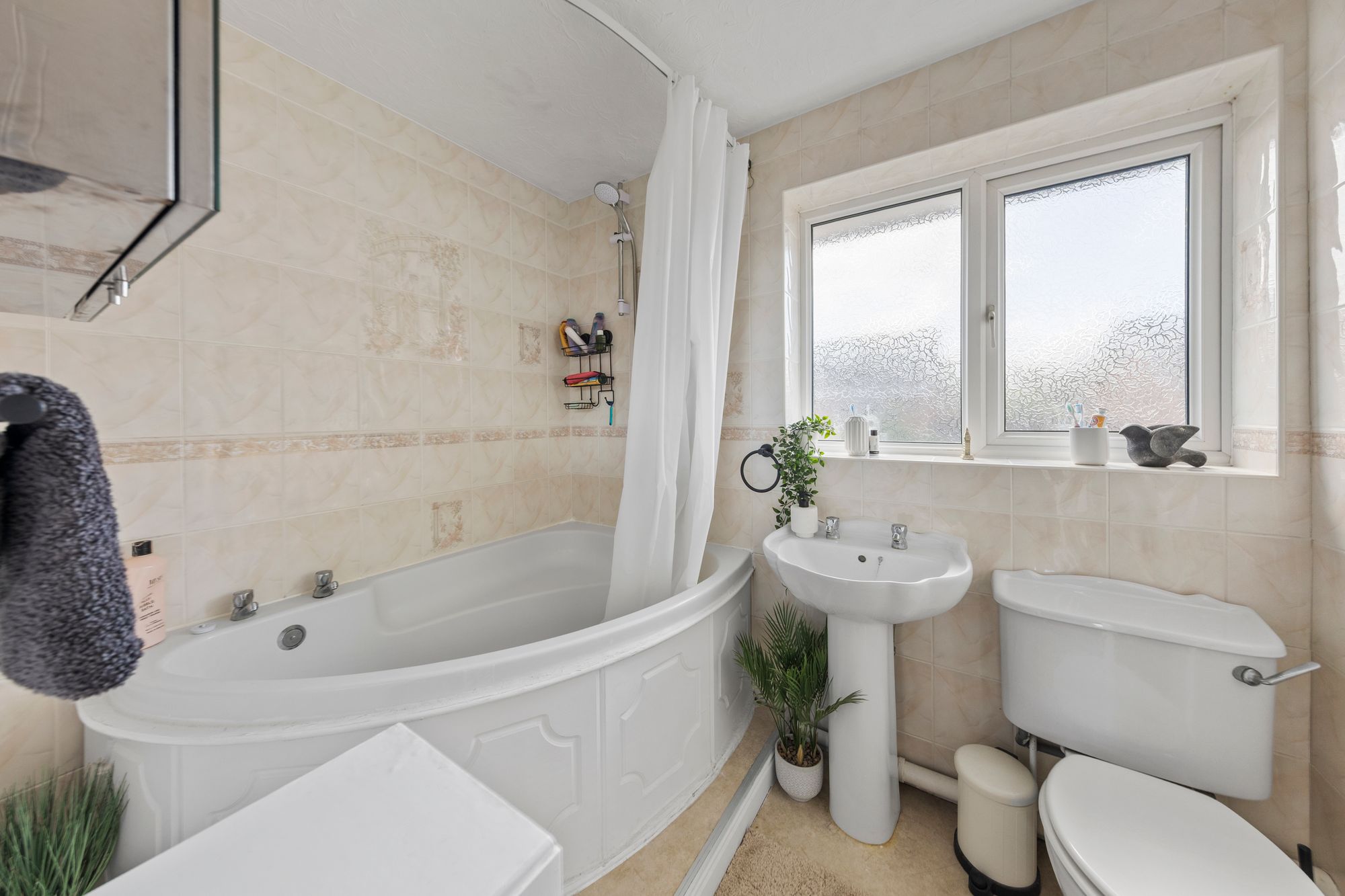 Holyhead Close, Warrington