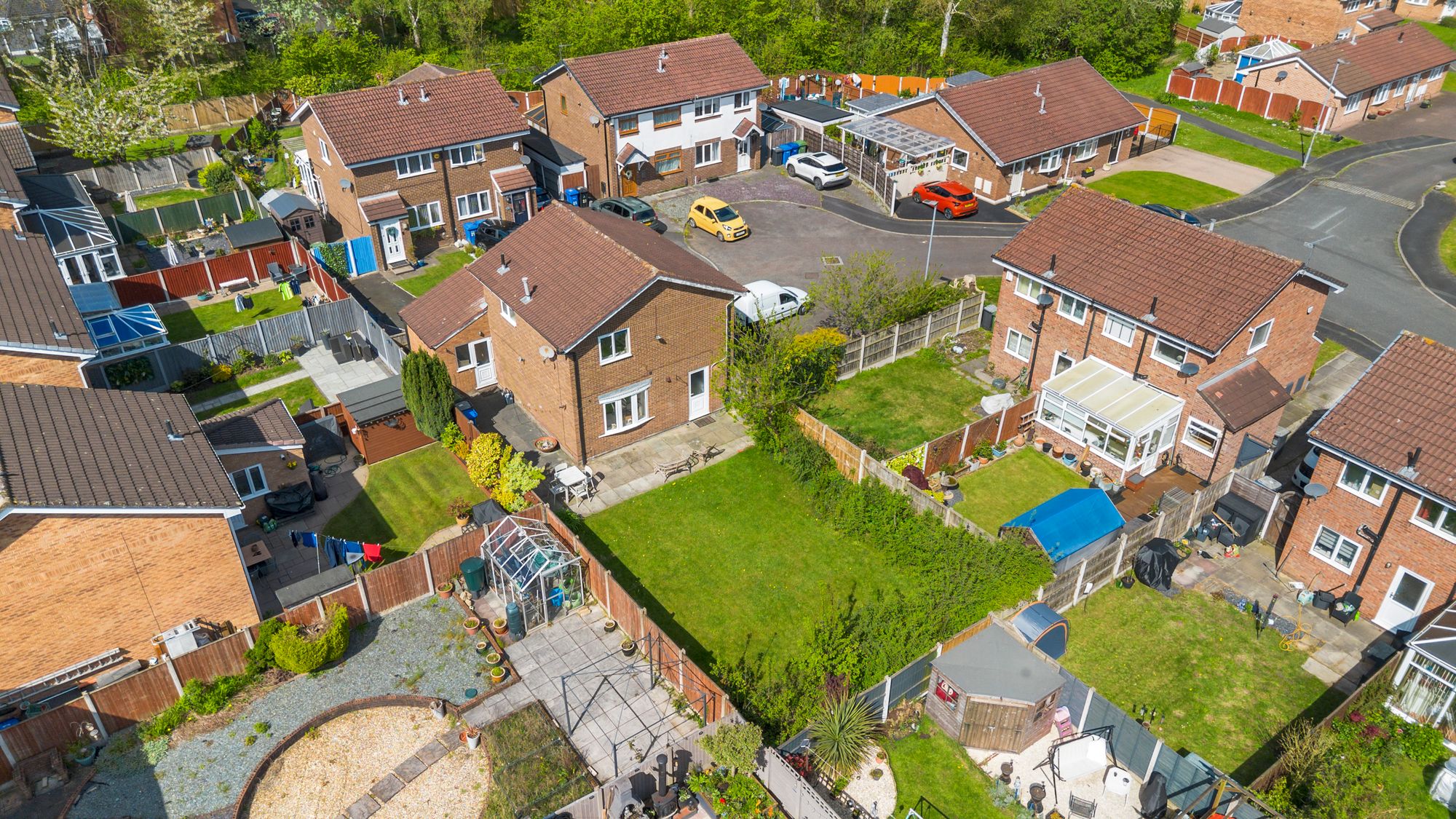 Holyhead Close, Warrington