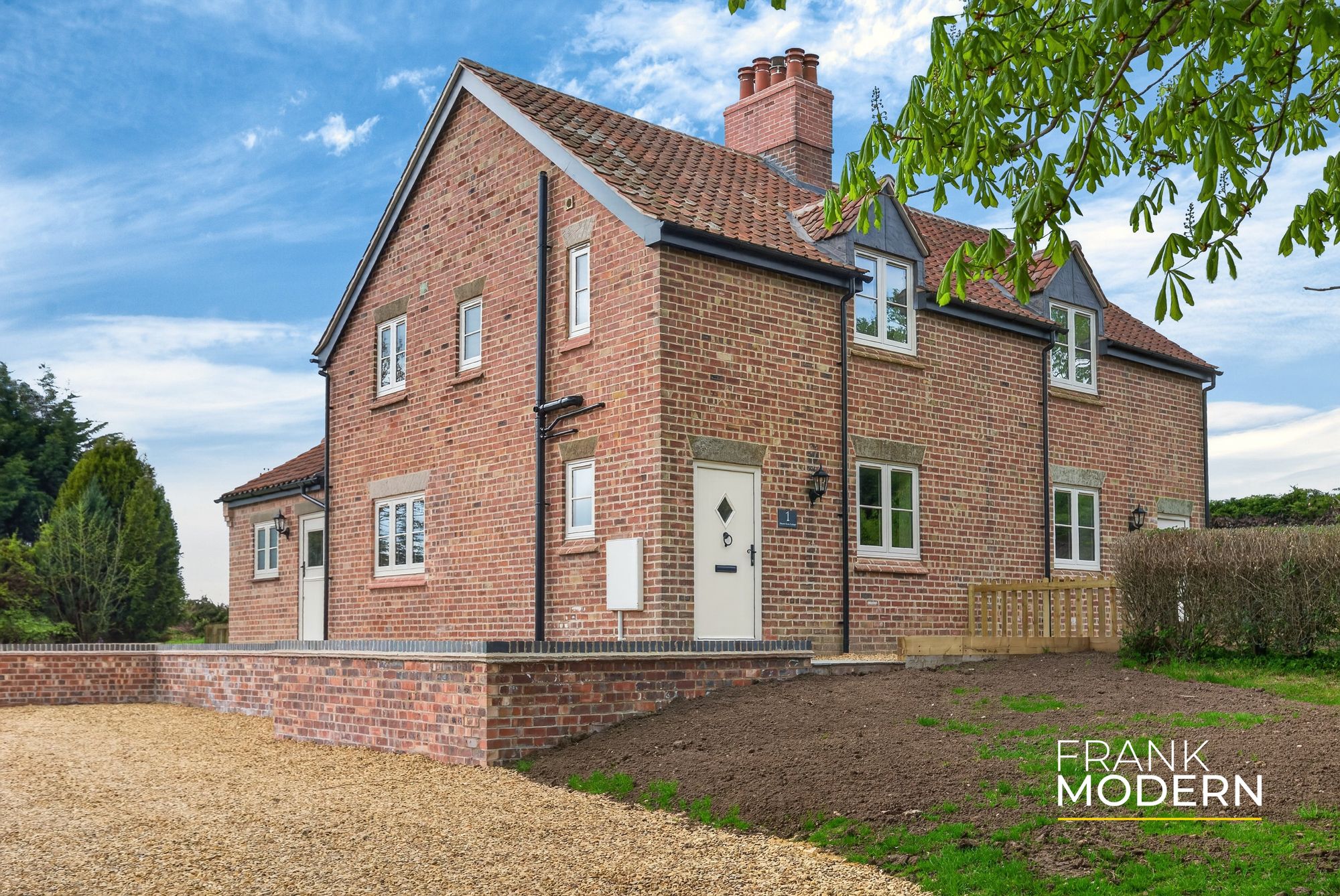 manorfarmcottage1 3
