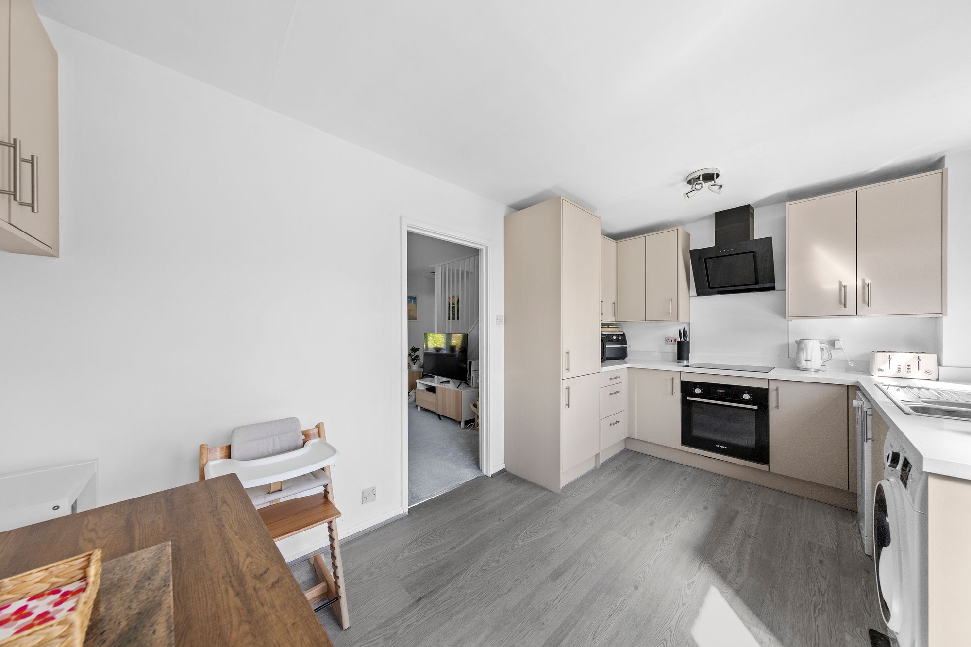 St. Davids Drive, Callands, WA5