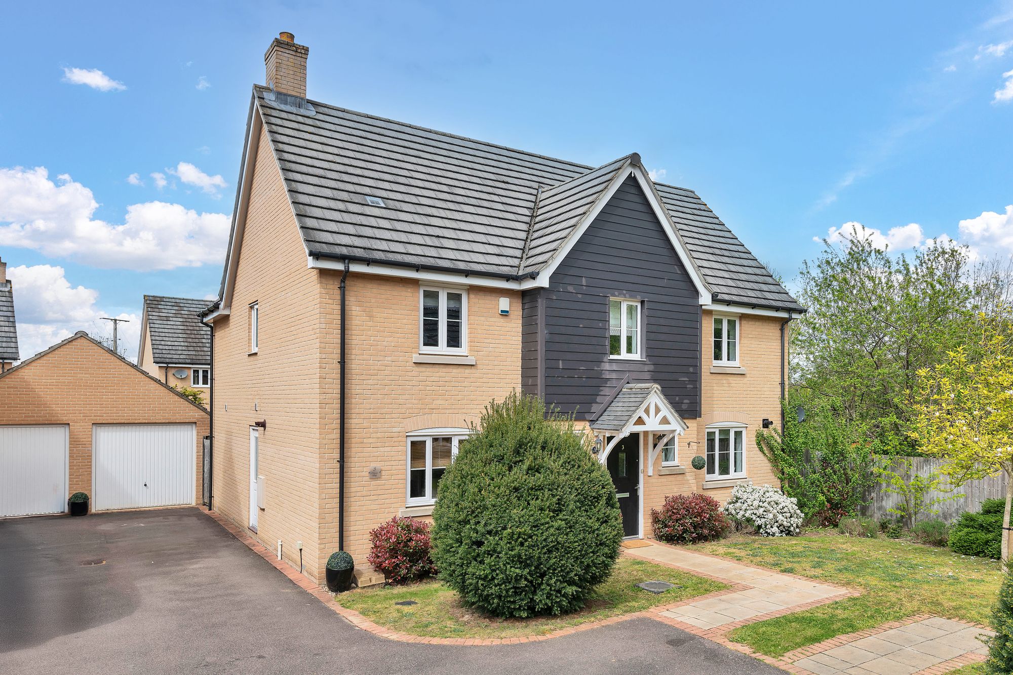Marys Way, Meldreth, SG8