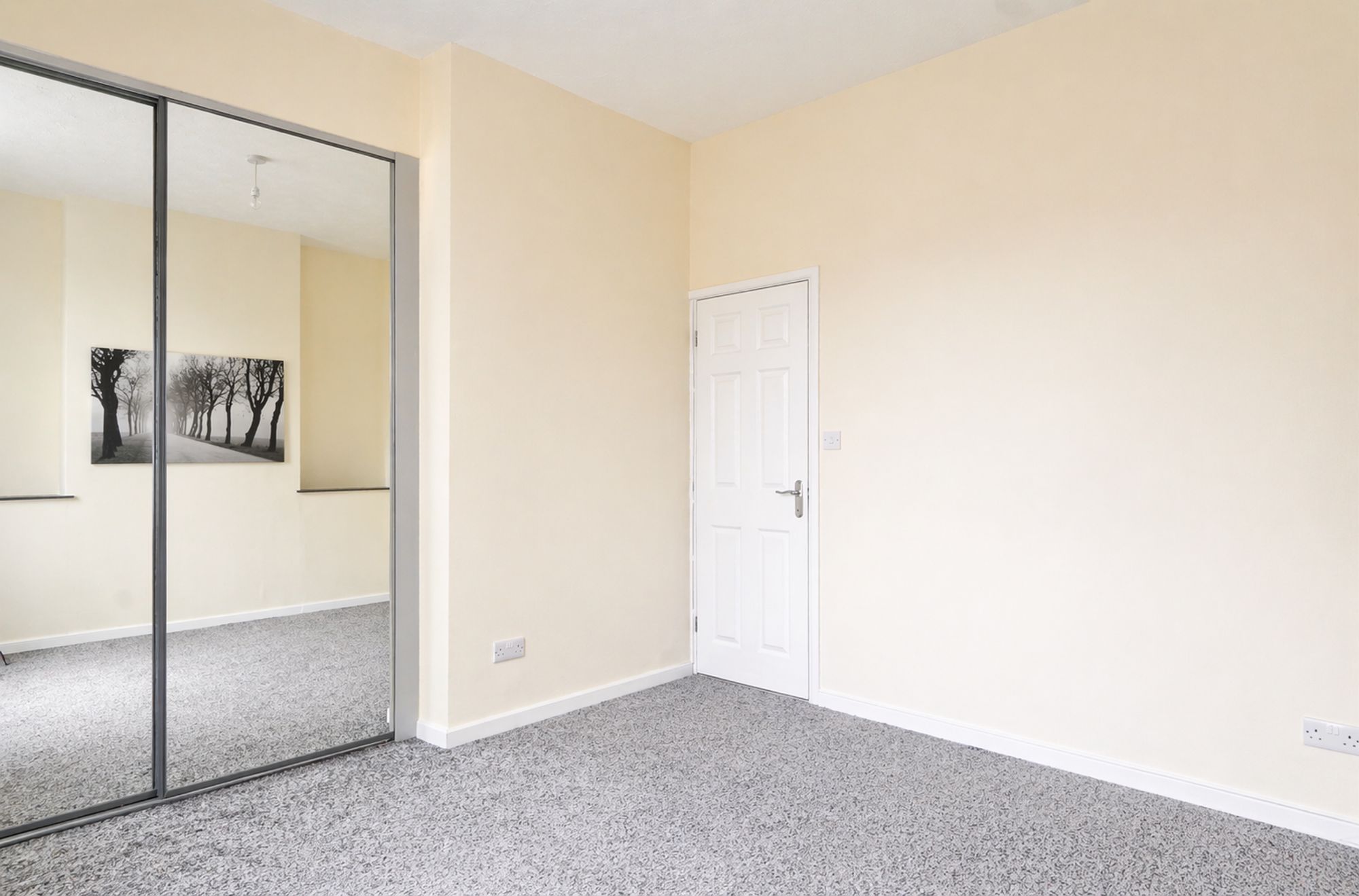 cbfe5cf8-3d5f-4aee-ad69-57544308e33c