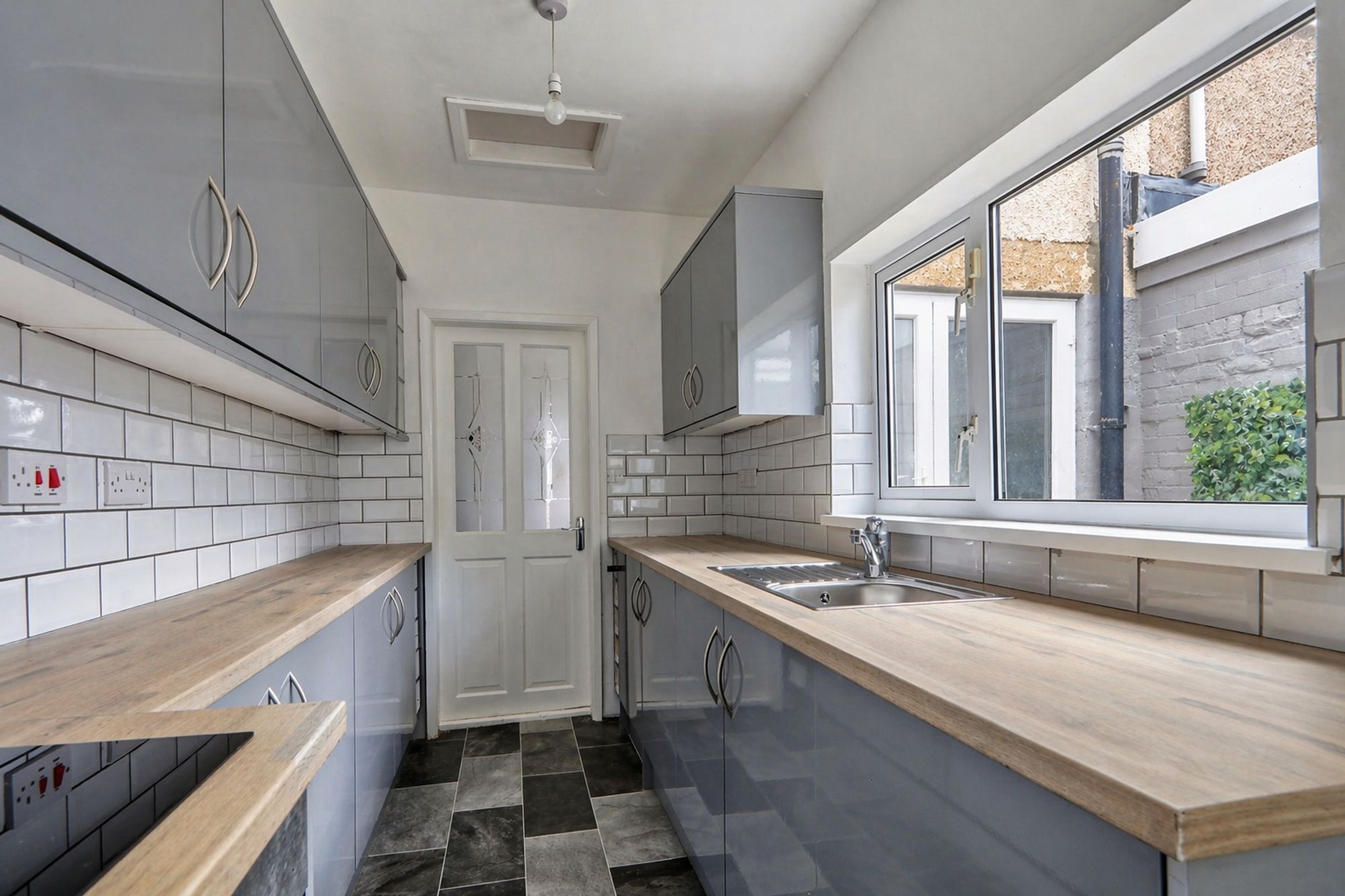 067a4492-887f-441c-9b2f-65aa0ba23c25