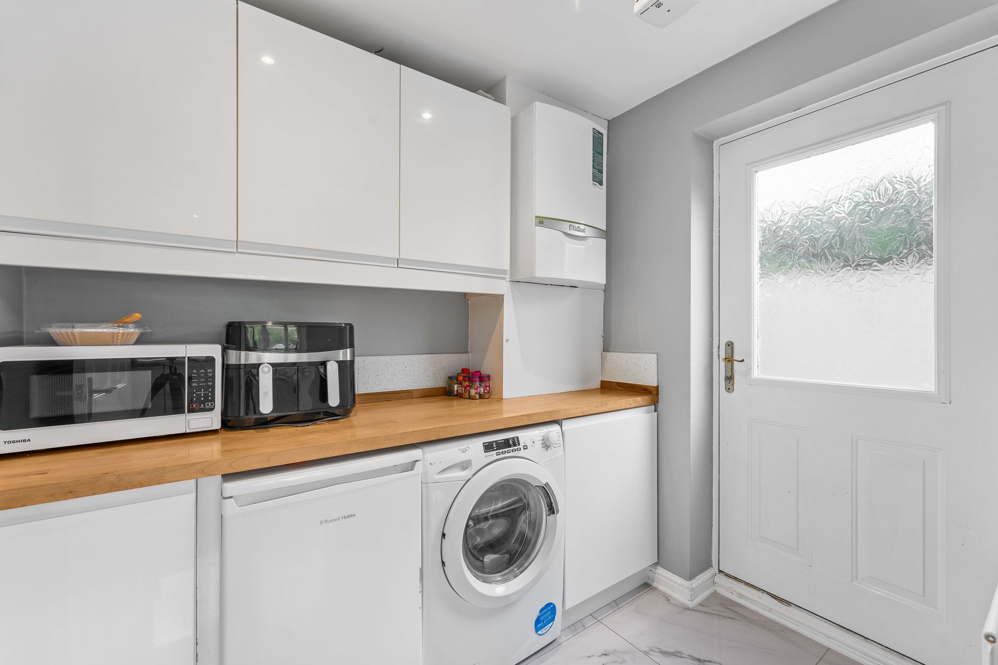 Highgate Close, Norton, WA7